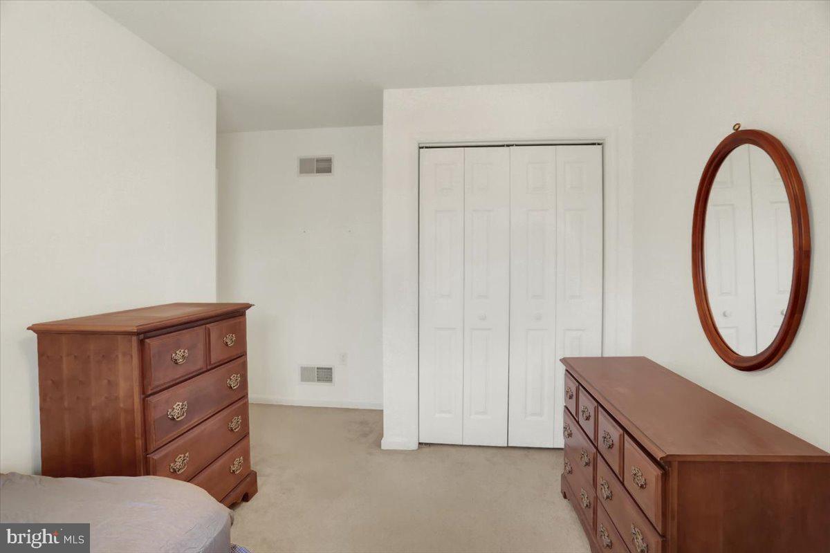 MIDDLETOWN - Residential