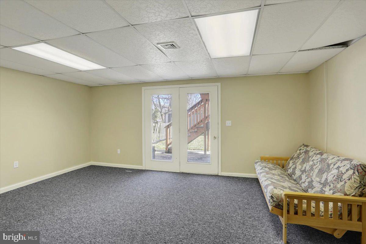 MIDDLETOWN - Residential