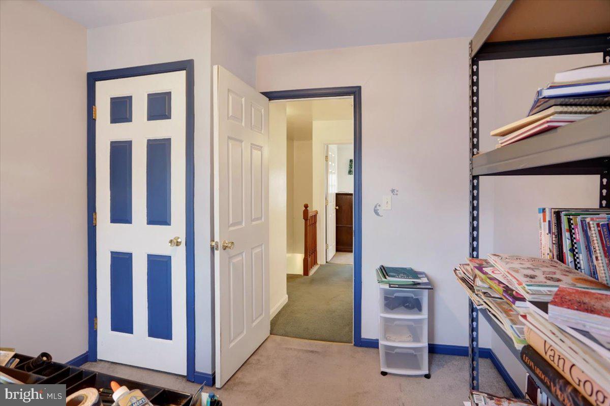 MIDDLETOWN - Residential