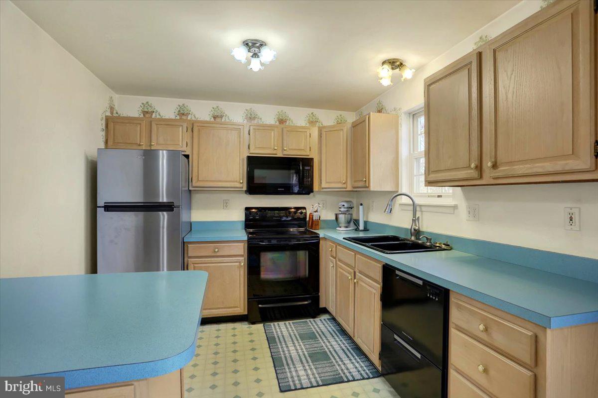 MIDDLETOWN - Residential