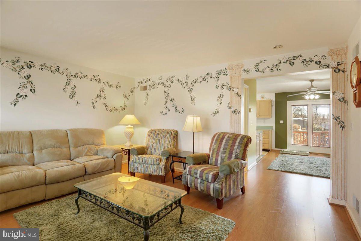 MIDDLETOWN - Residential