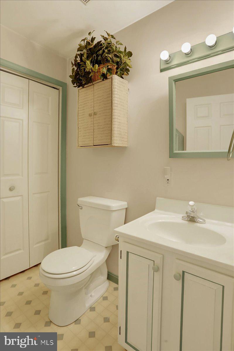 MIDDLETOWN - Residential