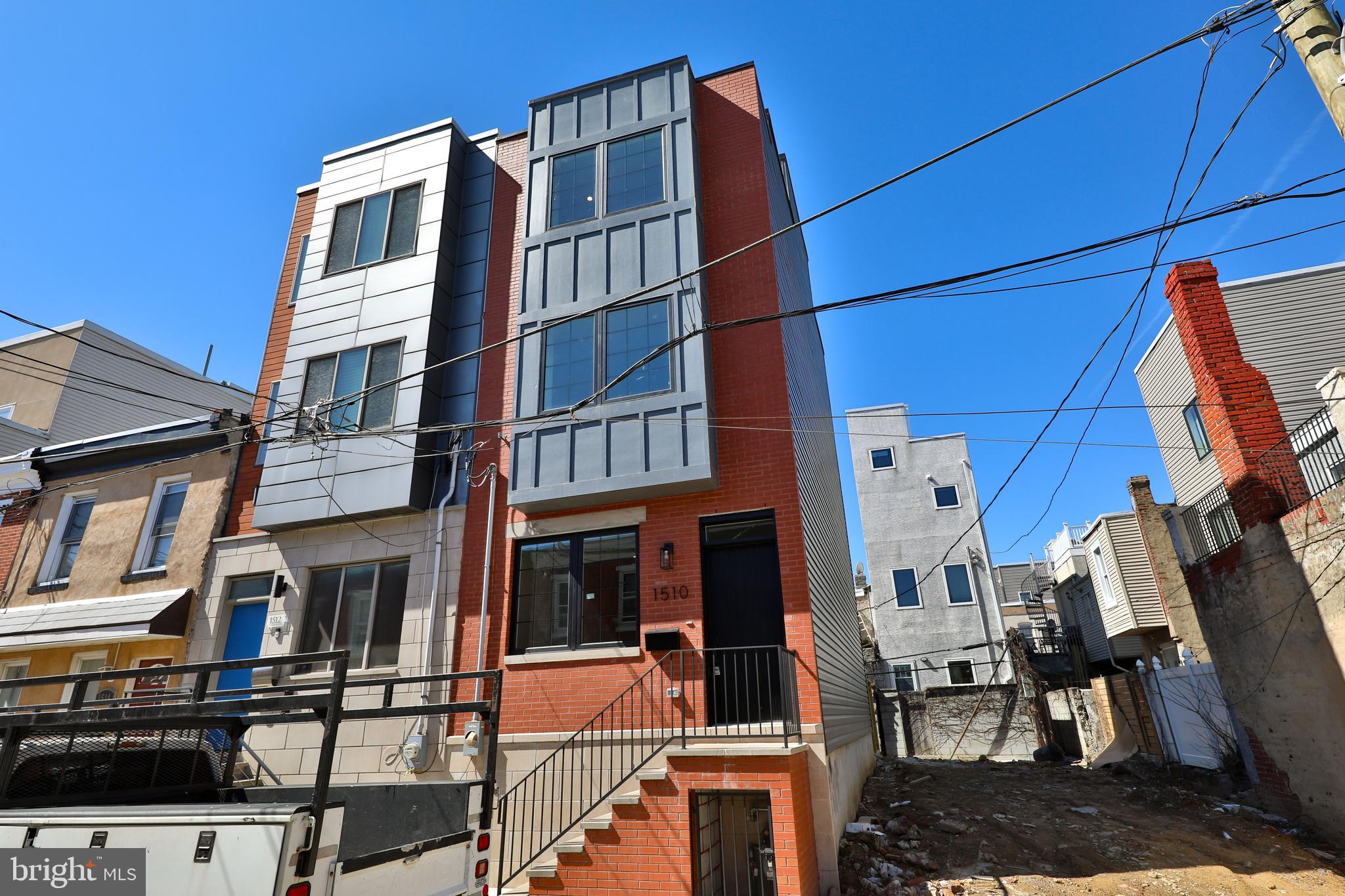 POINT BREEZE - Residential