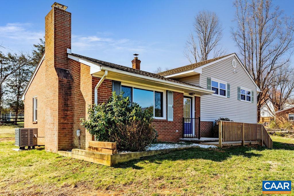 492 AVON RD