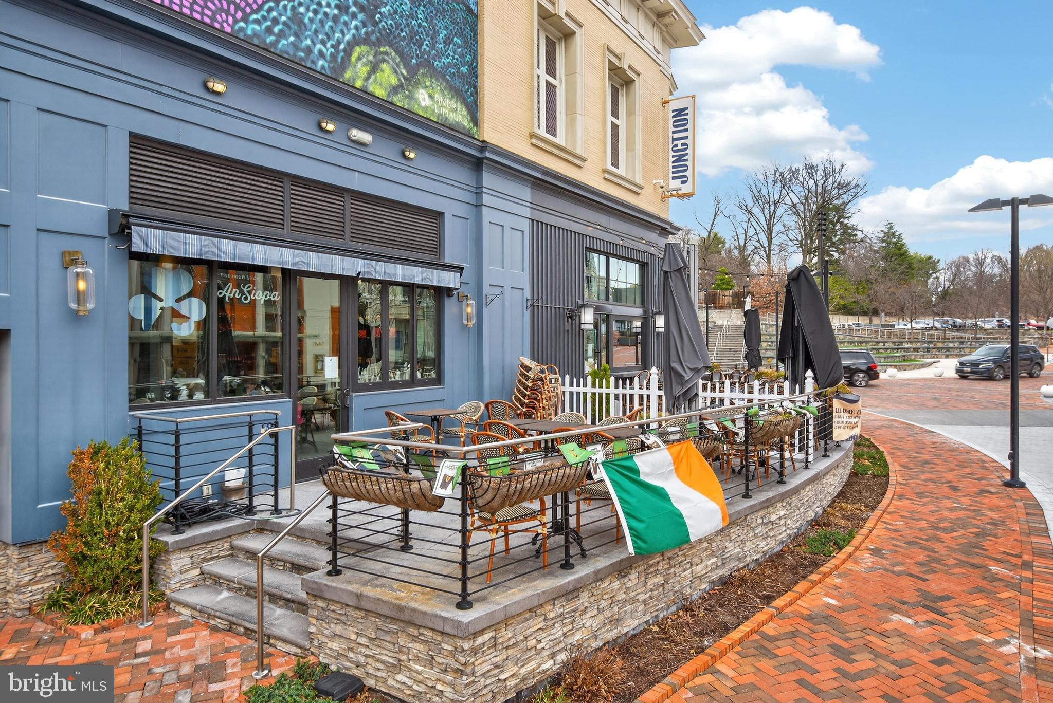 WILLOUGHBY OF CHEVY CHASE - Residential