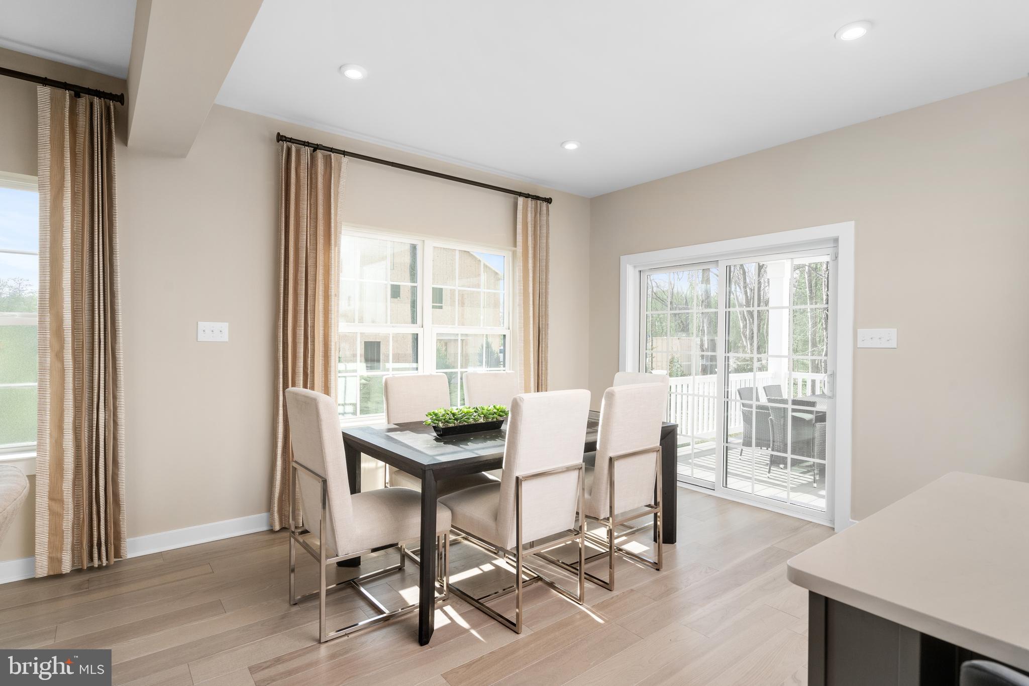 CANTER CREEK - Residential