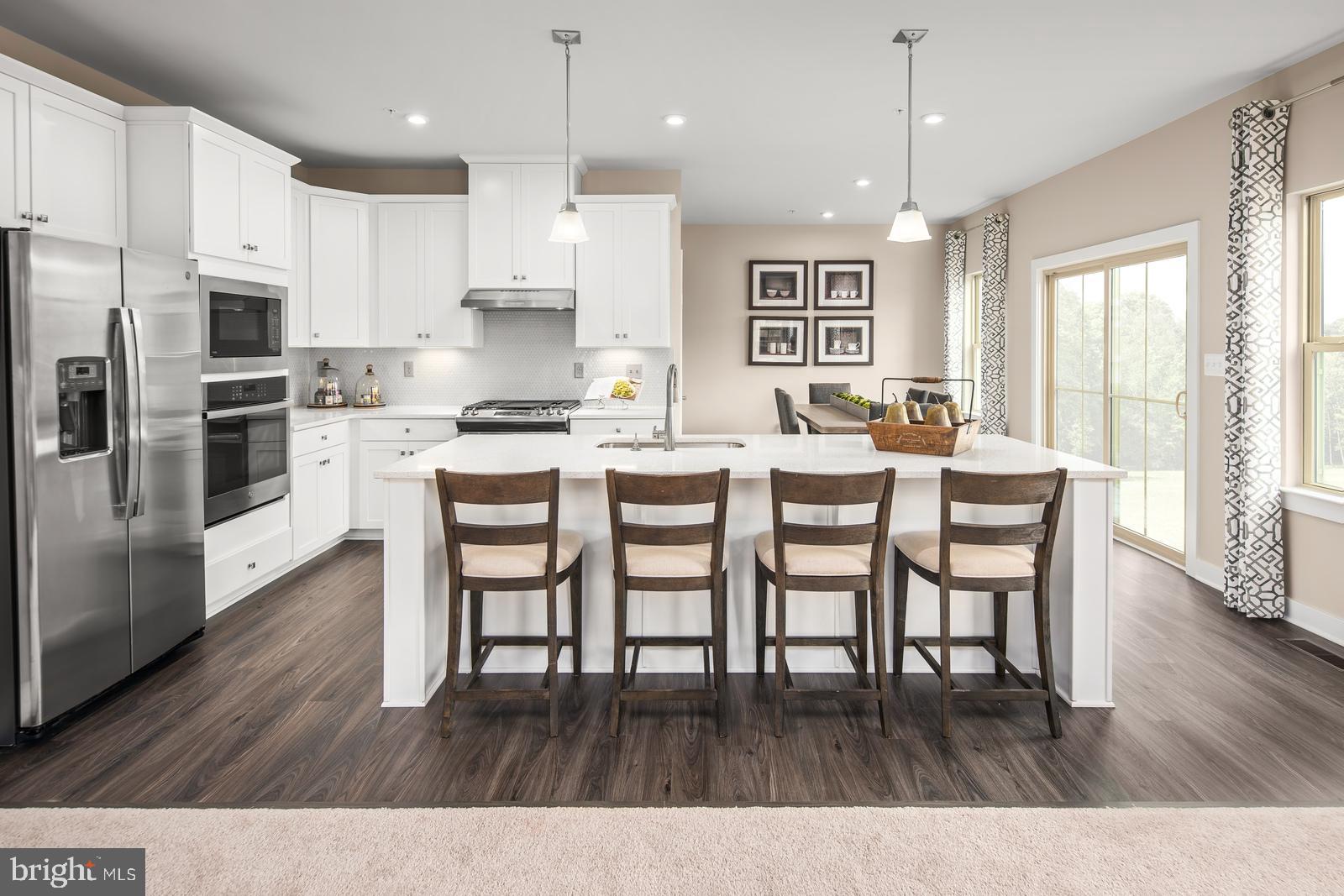 CANTER CREEK - Residential