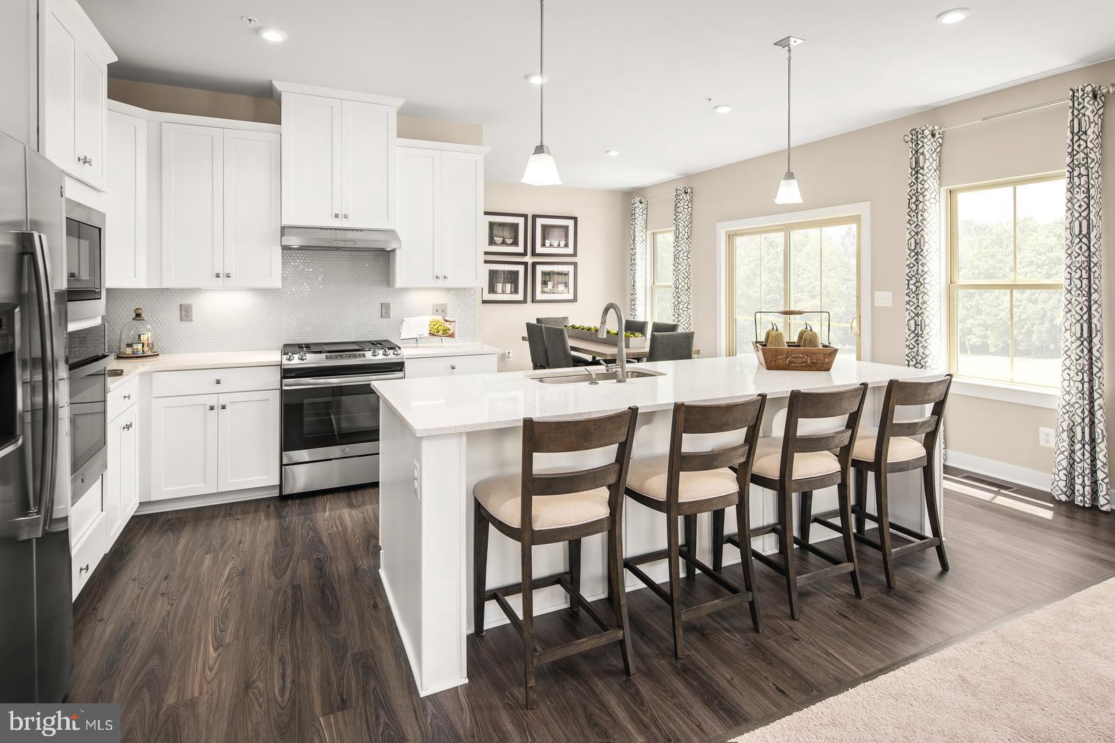 CANTER CREEK - Residential