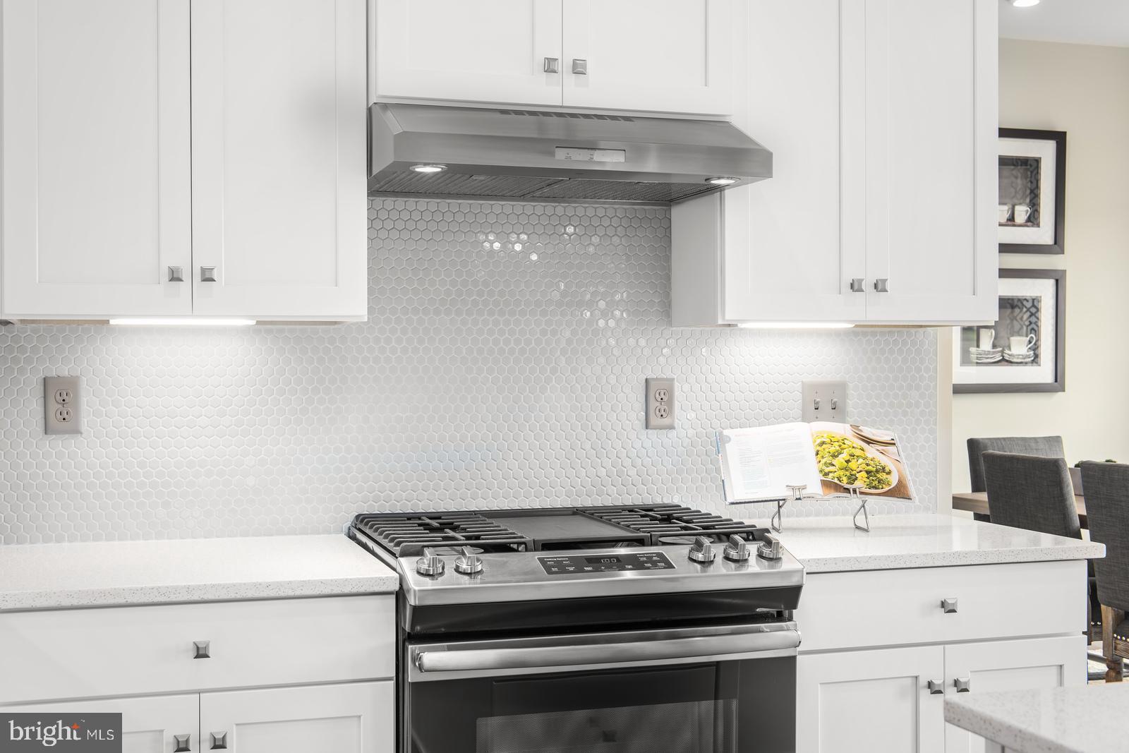 CANTER CREEK - Residential