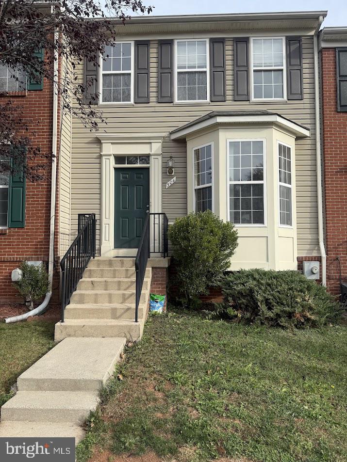 OVERLOOK - Residential Lease