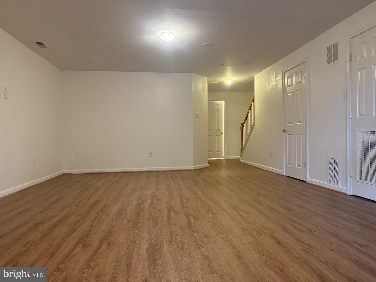 OVERLOOK - Residential Lease