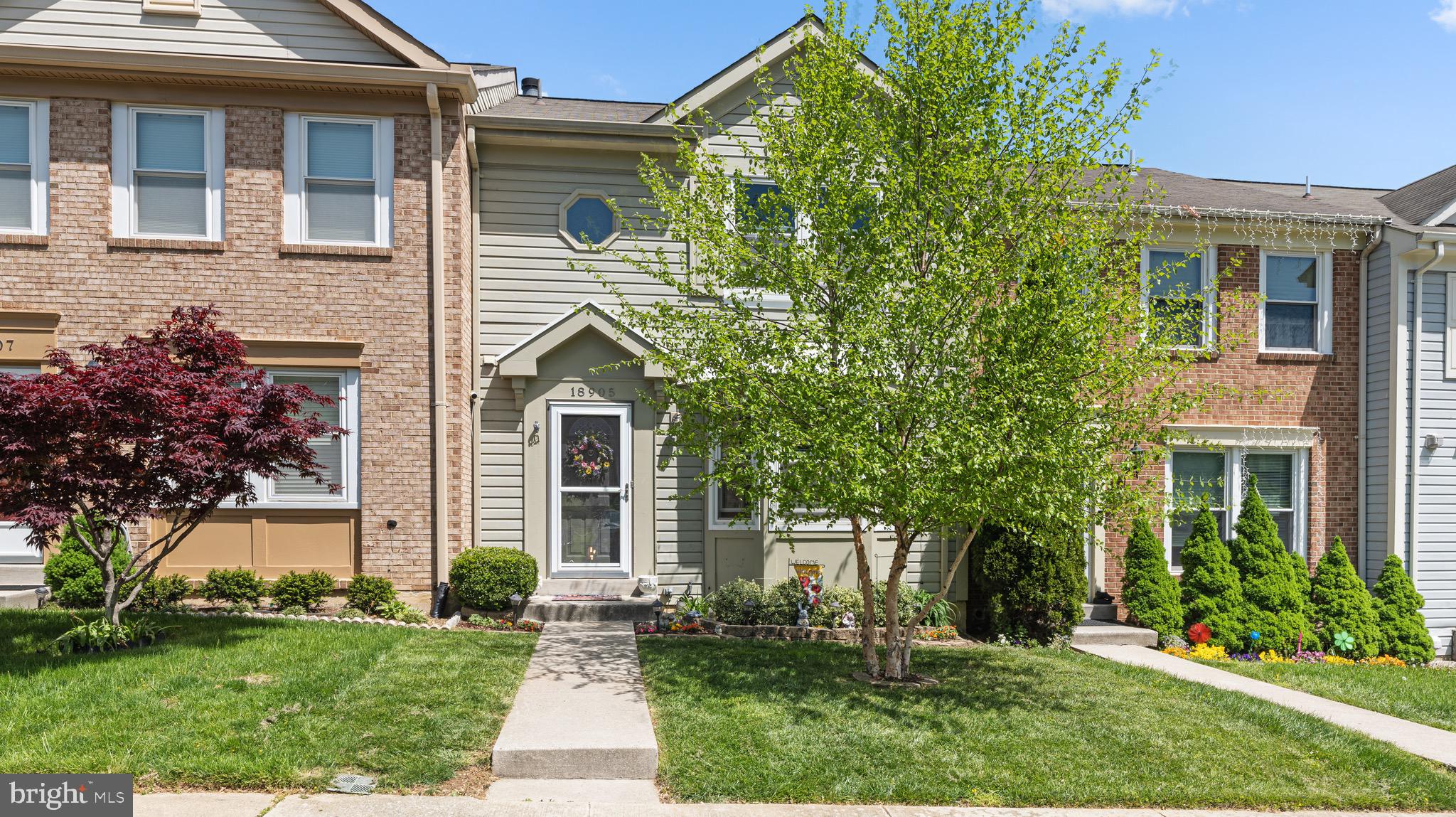 GUNNERS LAKE VILLAGE - Residential