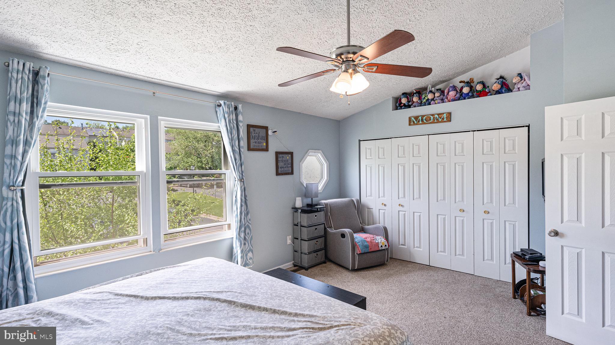 GUNNERS LAKE VILLAGE - Residential