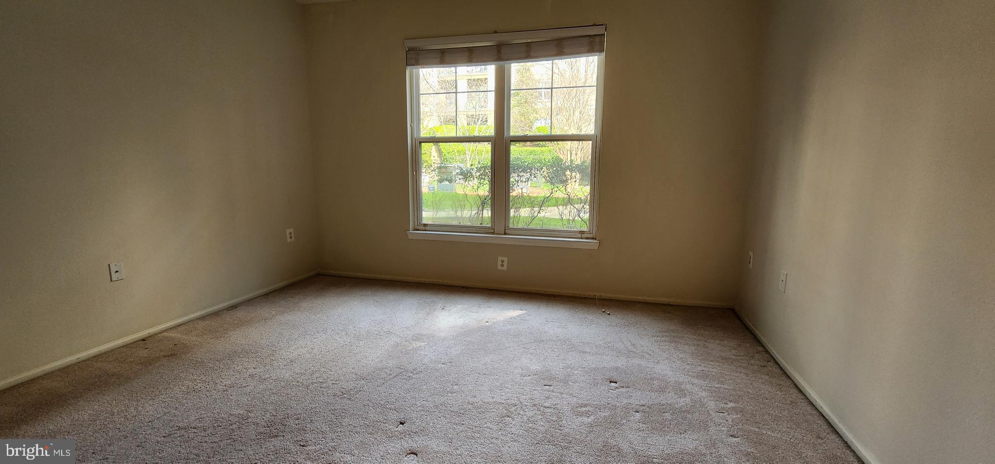 WHITE FLINT STATION - Residential Lease