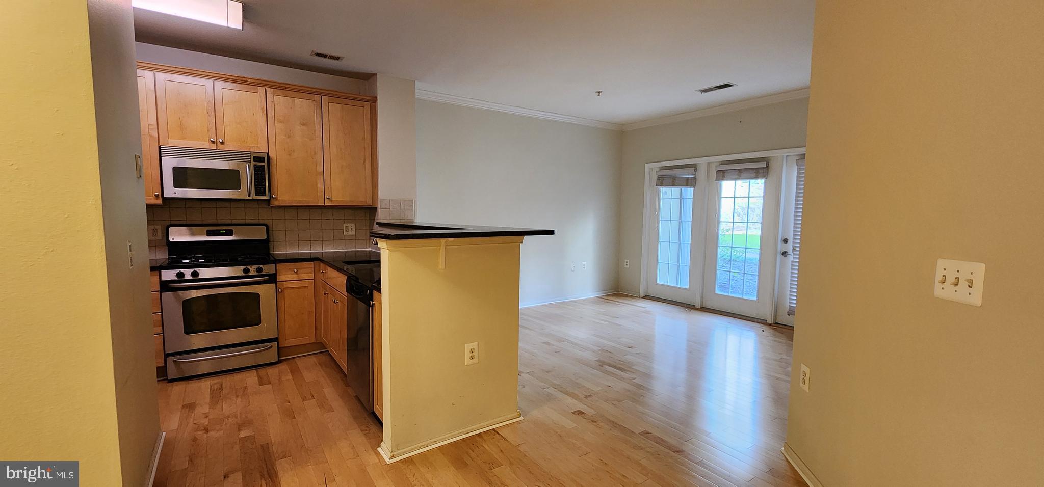 WHITE FLINT STATION - Residential Lease