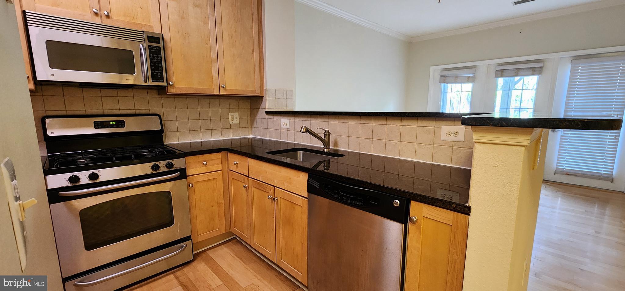 WHITE FLINT STATION - Residential Lease