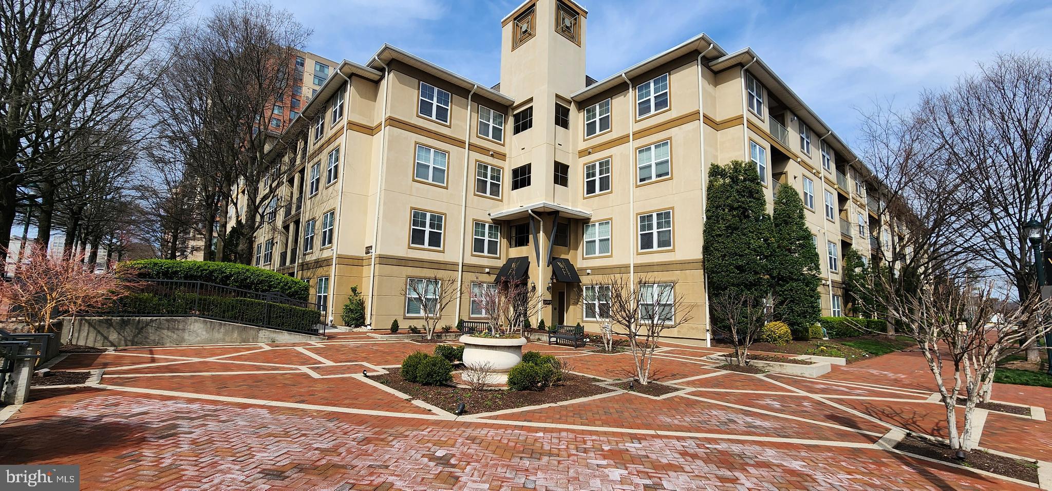 WHITE FLINT STATION - Residential Lease