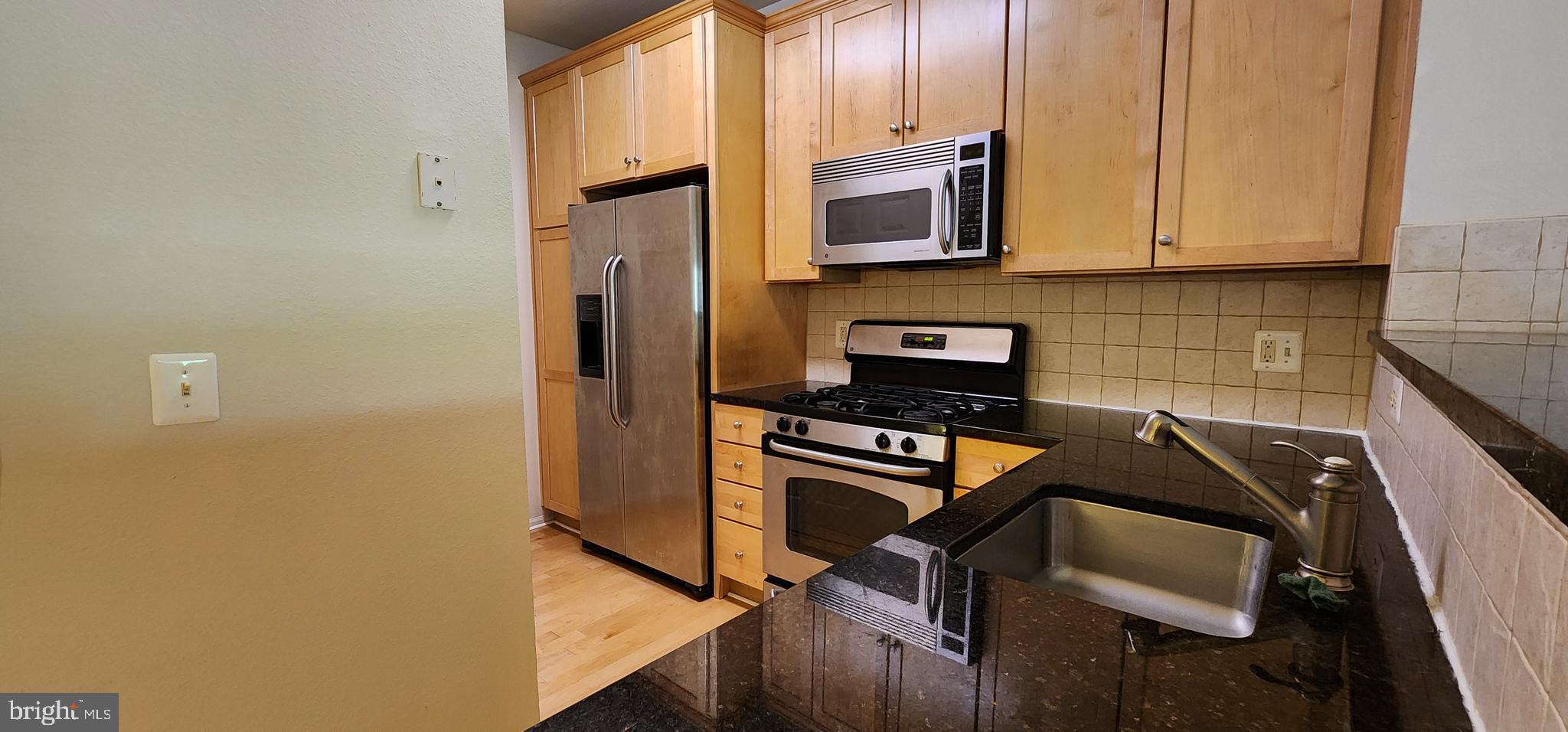 WHITE FLINT STATION - Residential Lease