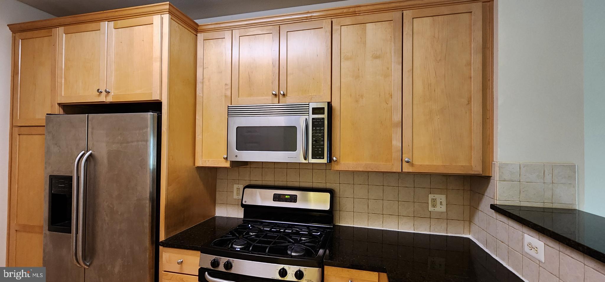 WHITE FLINT STATION - Residential Lease