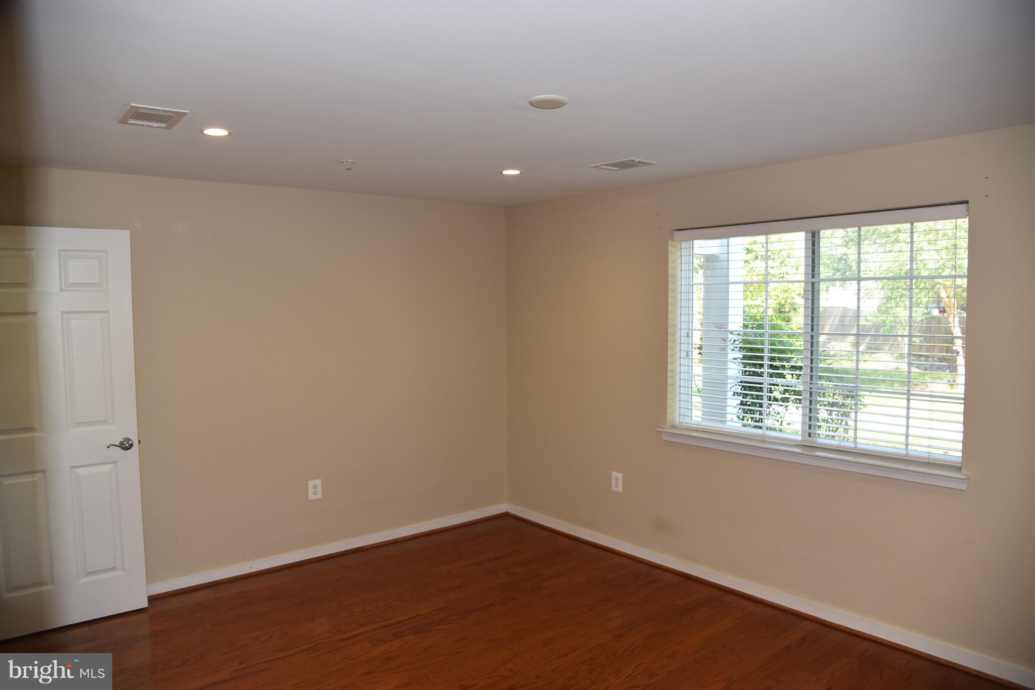 WEST VILLAGE OF SHIRLINGTON - Residential Lease