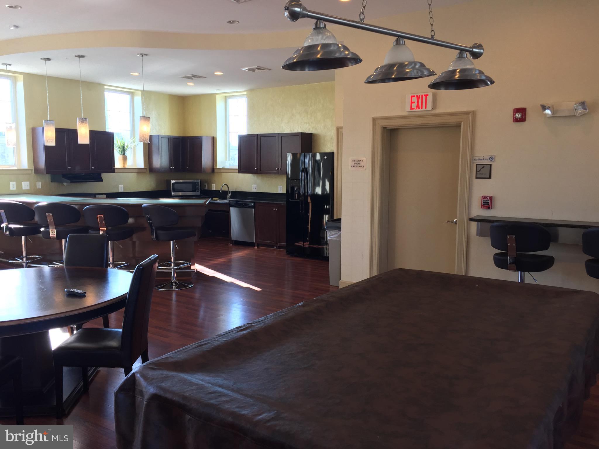 WEST VILLAGE OF SHIRLINGTON - Residential Lease