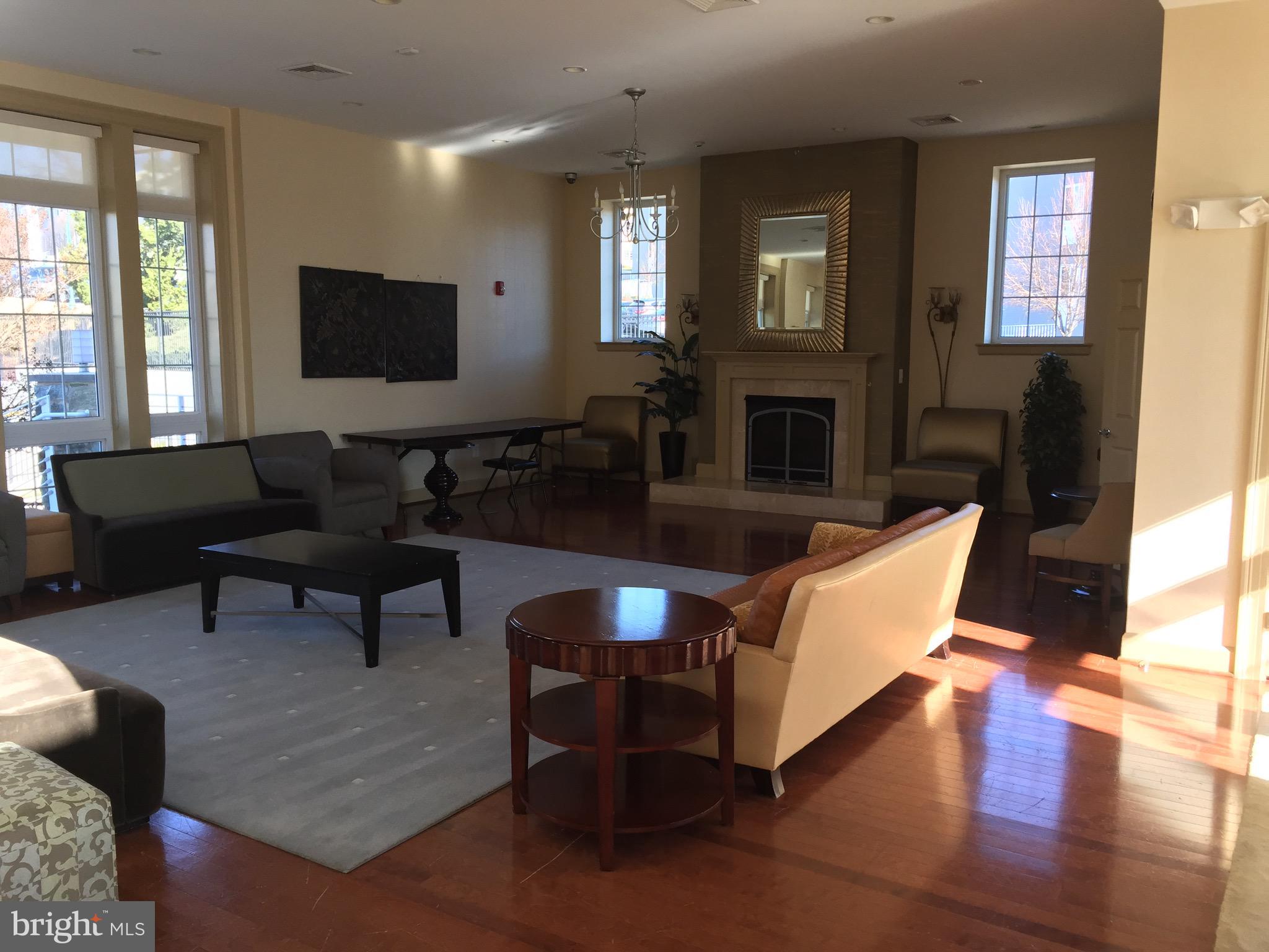 WEST VILLAGE OF SHIRLINGTON - Residential Lease