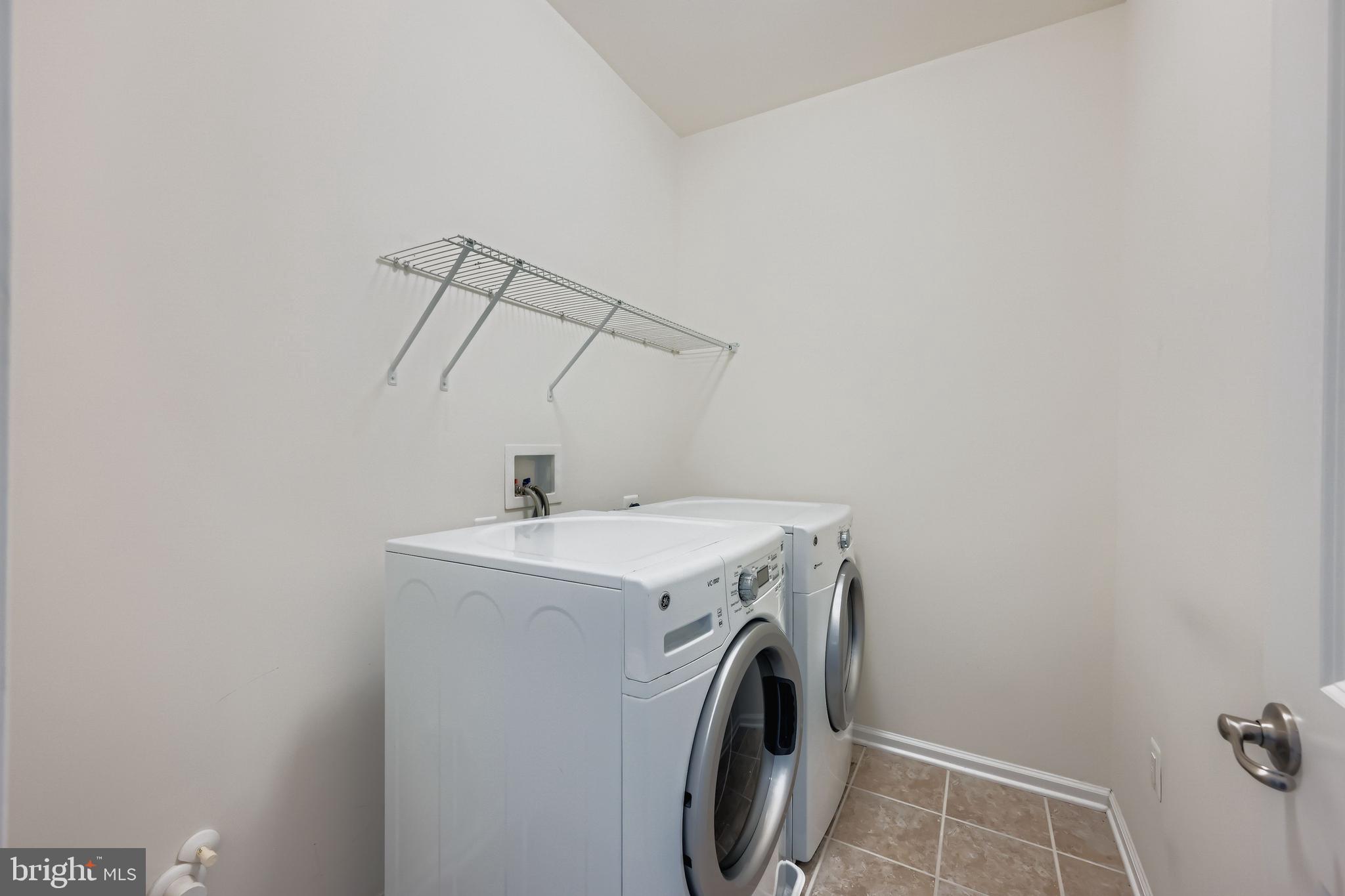 DORCHESTER WOODS - Residential