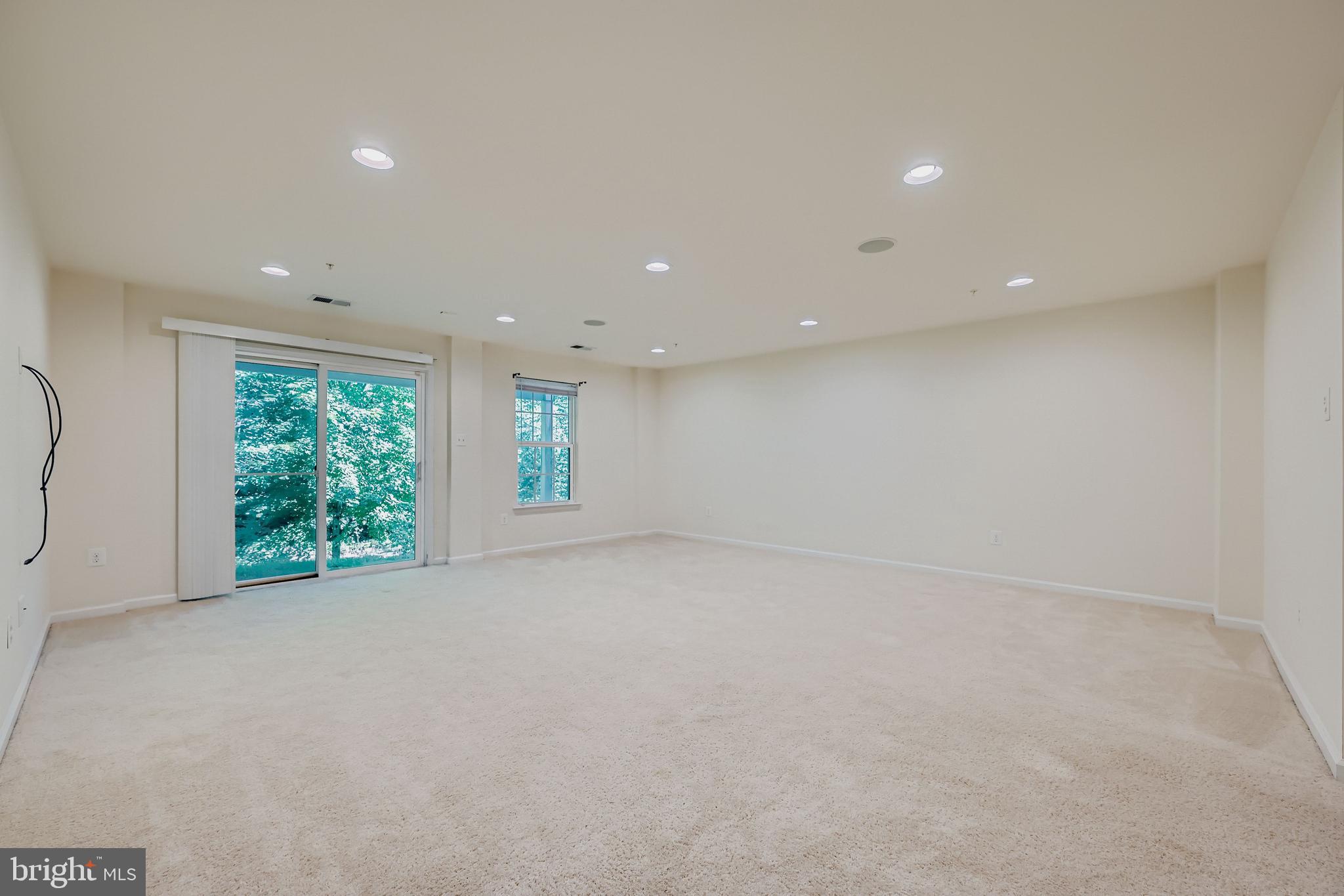 DORCHESTER WOODS - Residential