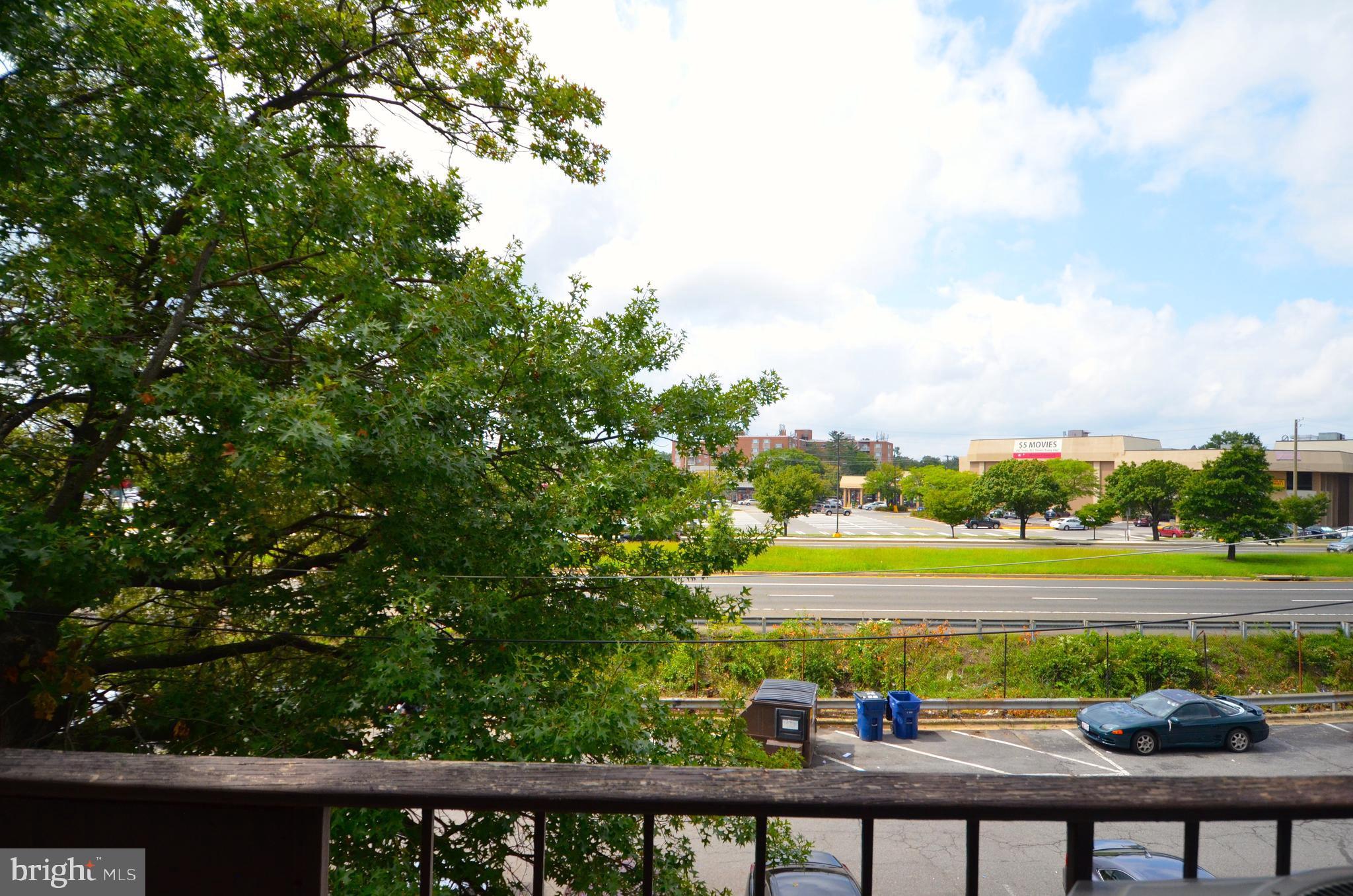 MARLOW TOWERS CONDOMINIUMS - Residential