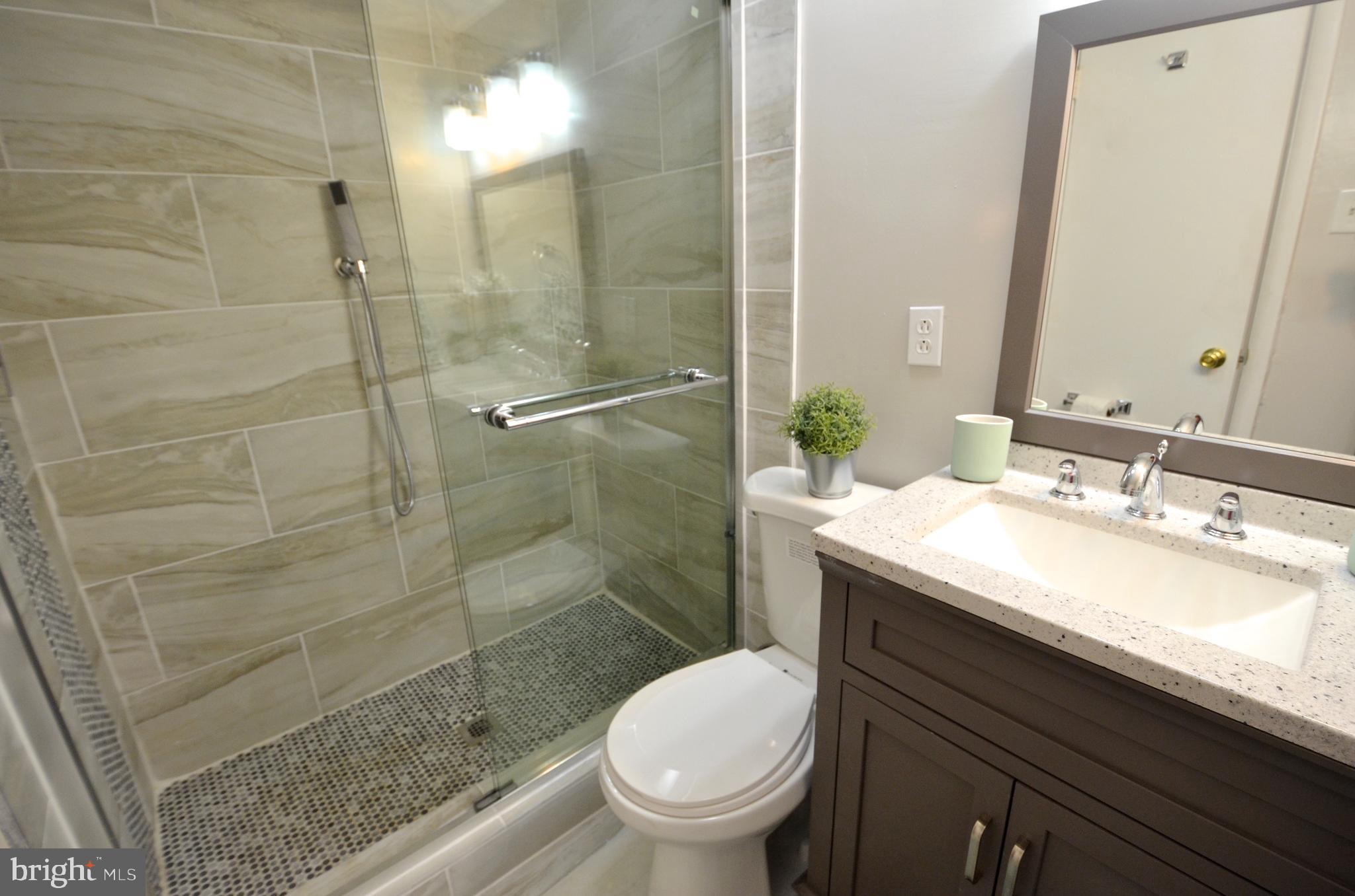 MARLOW TOWERS CONDOMINIUMS - Residential