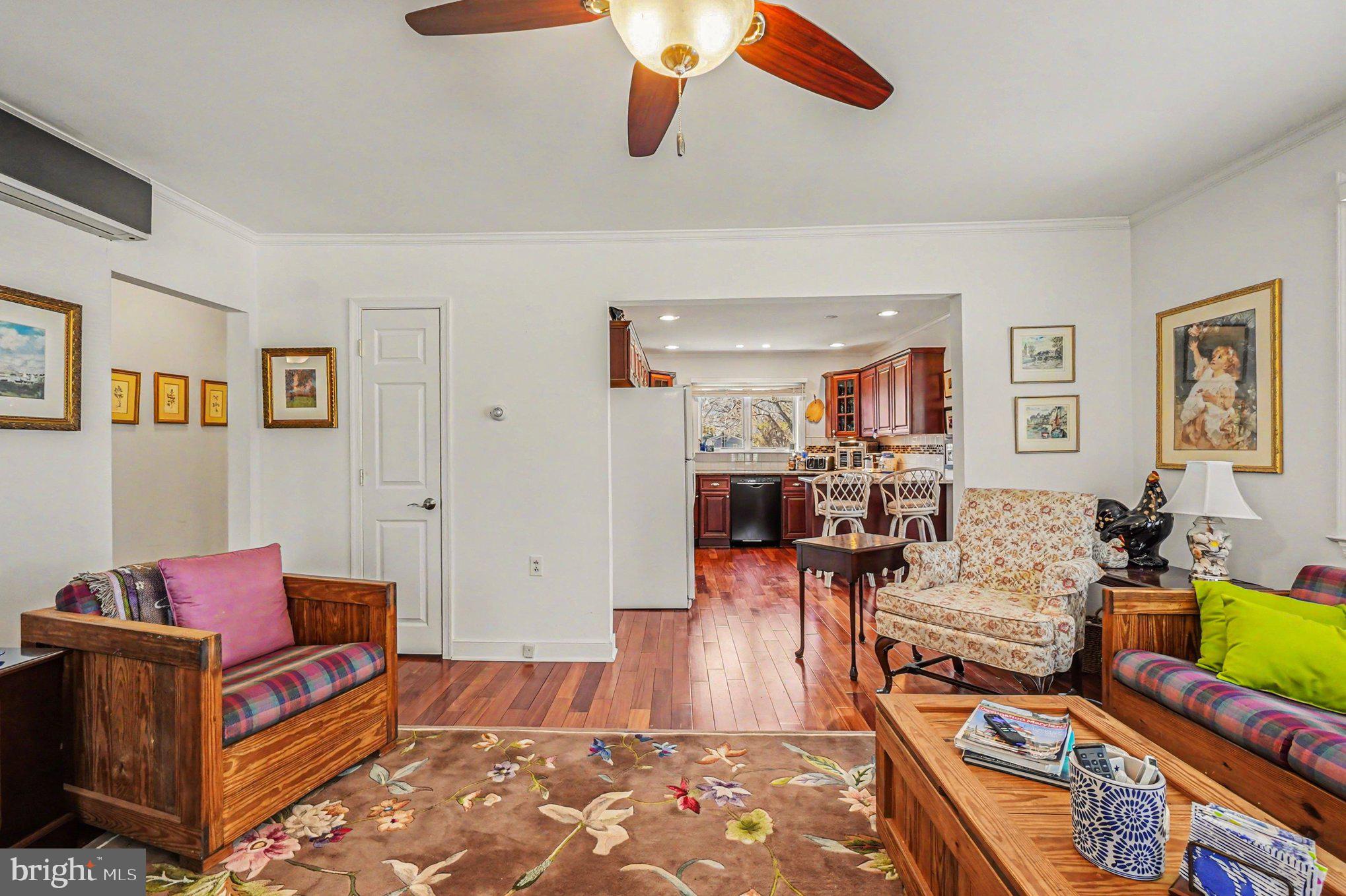 WEST VIEW SHORES - Residential