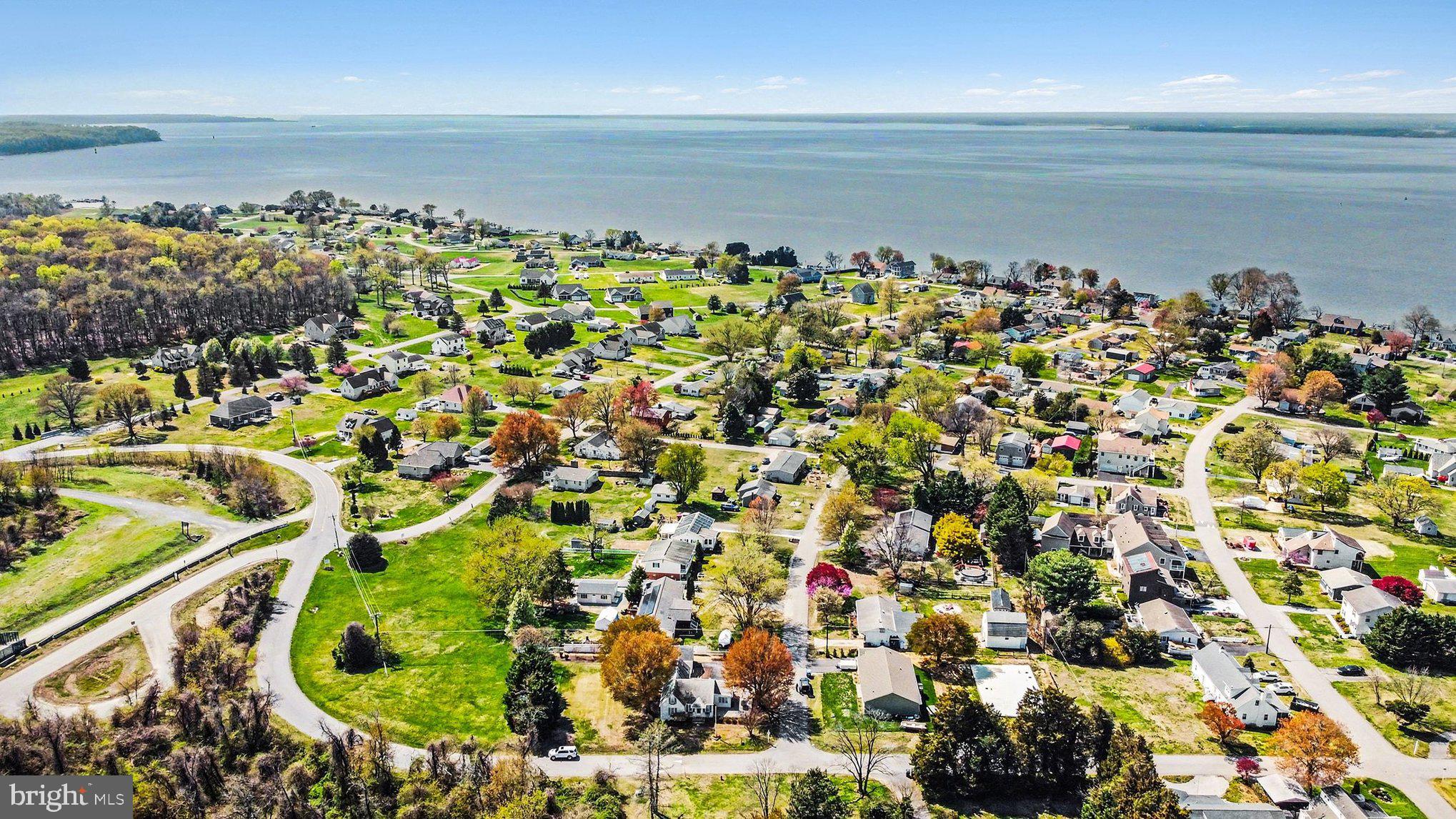 WEST VIEW SHORES - Residential