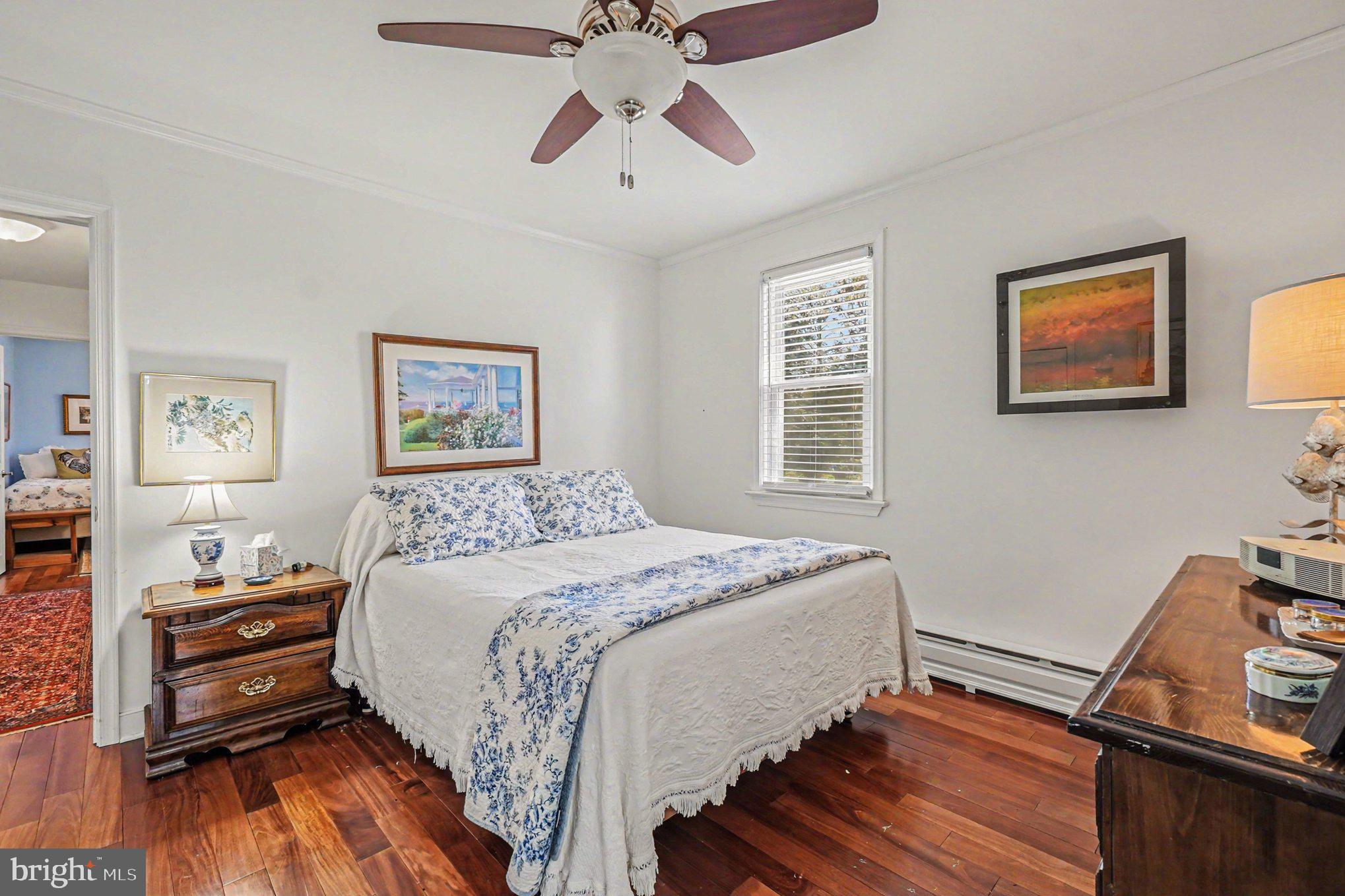 WEST VIEW SHORES - Residential