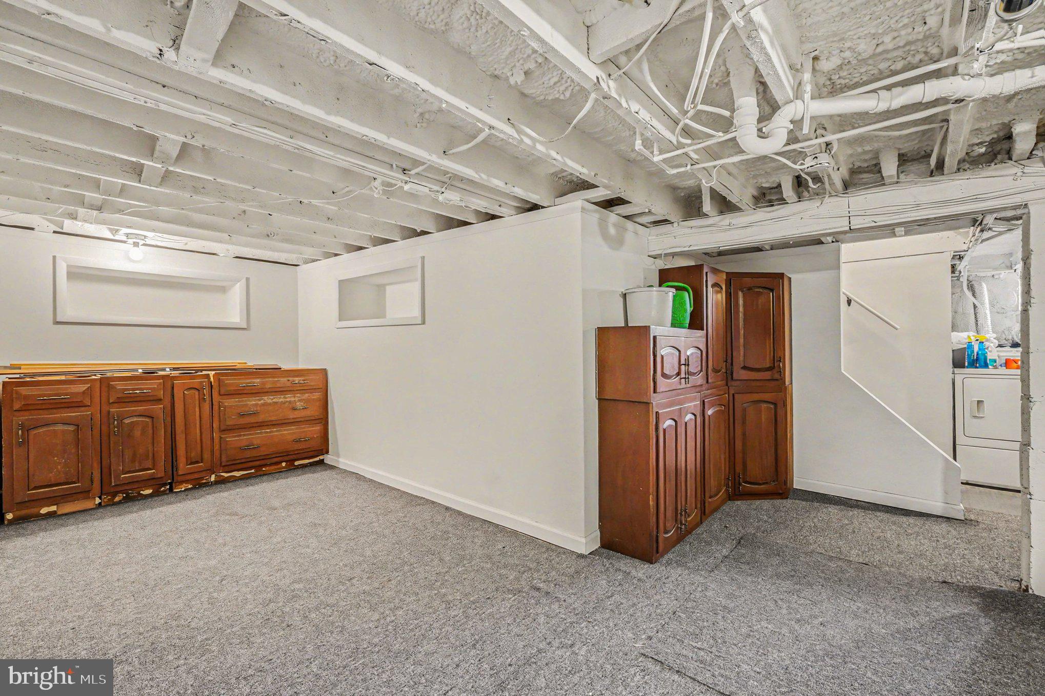 WEST VIEW SHORES - Residential