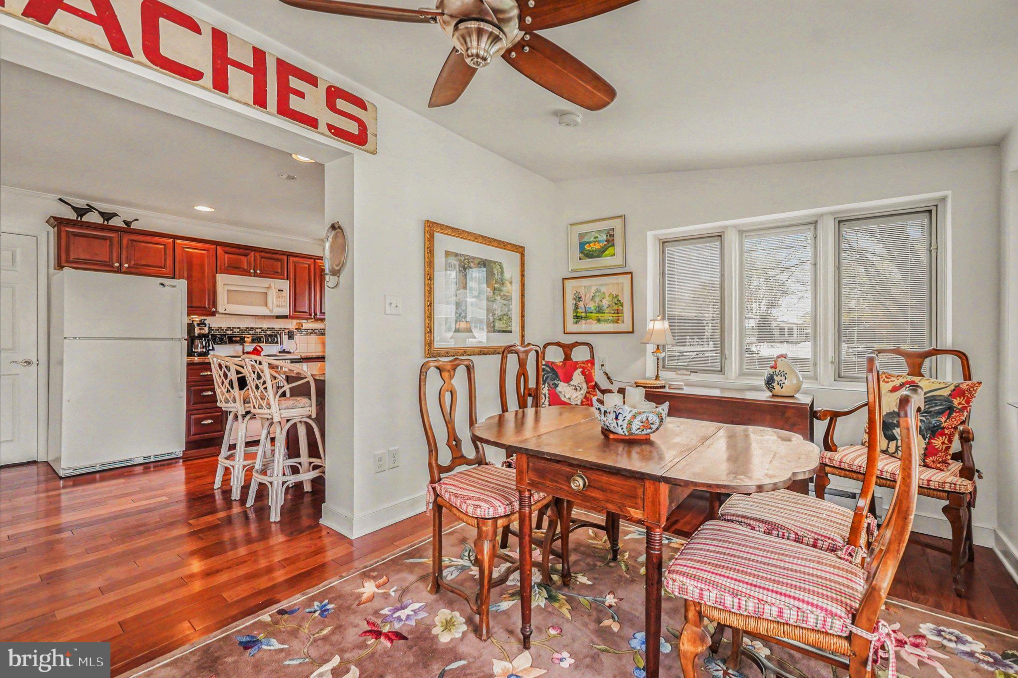 WEST VIEW SHORES - Residential