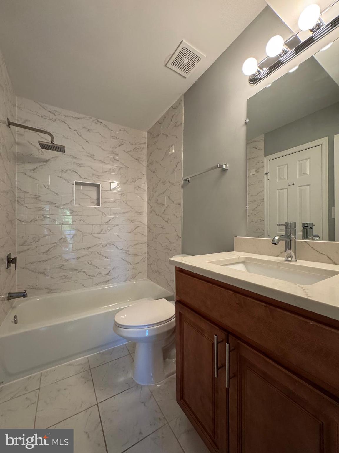 SUMMERFIELD IN COVINGTON - Residential