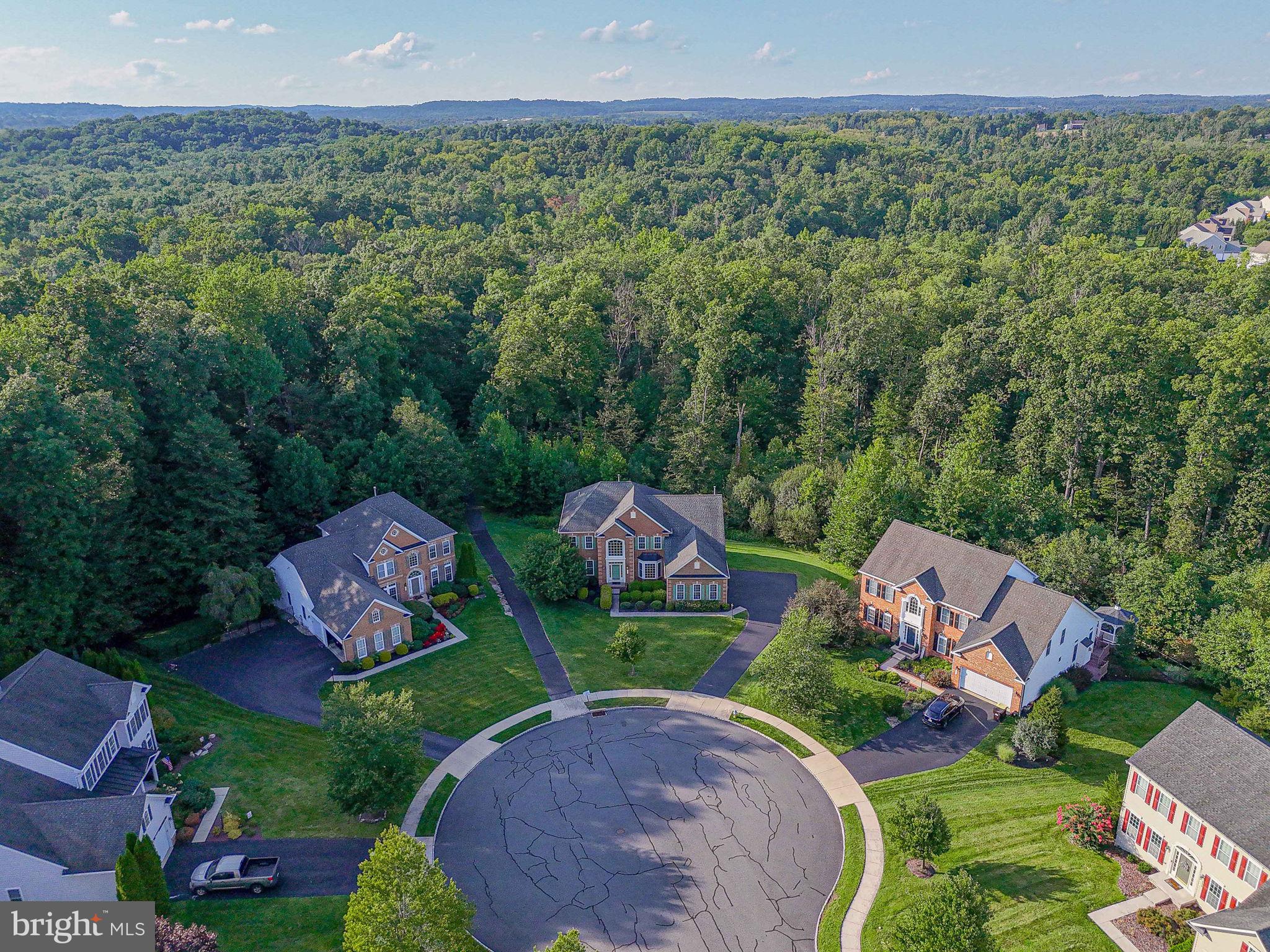 1856 BUTTONWOOD LANE