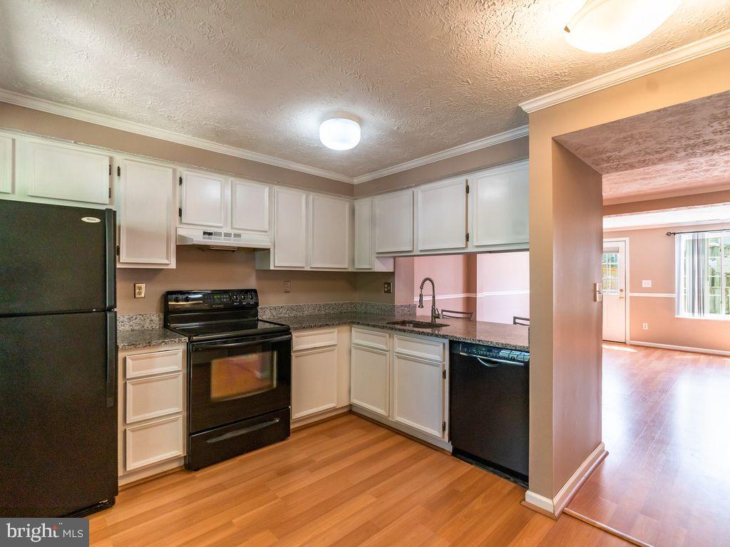 NEWINGTON COMMONS - Residential