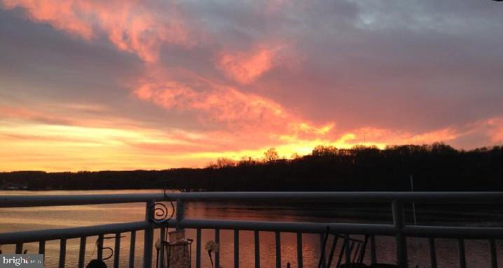 OWENS LANDING - Residential Lease