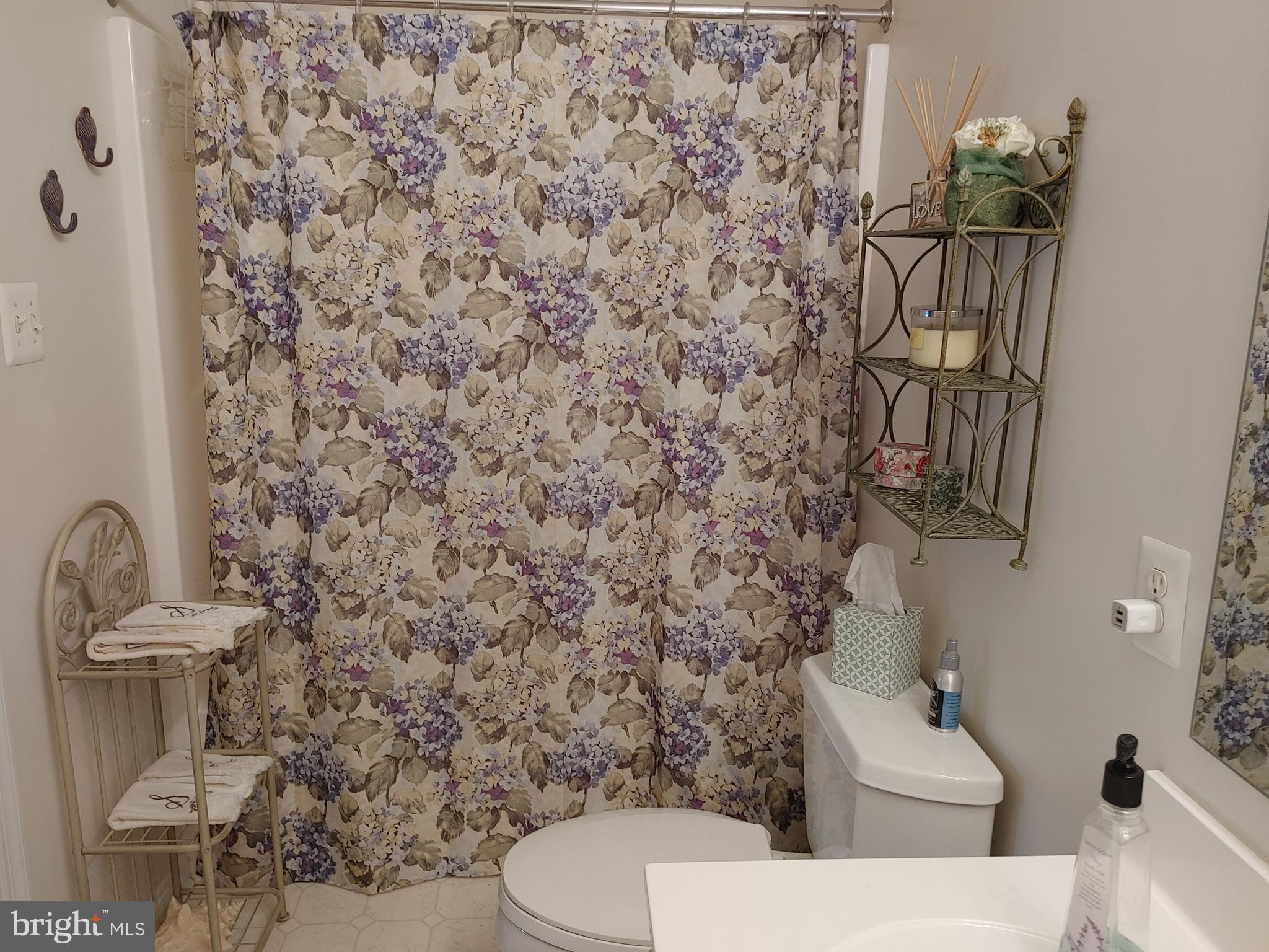 OWENS LANDING - Residential Lease