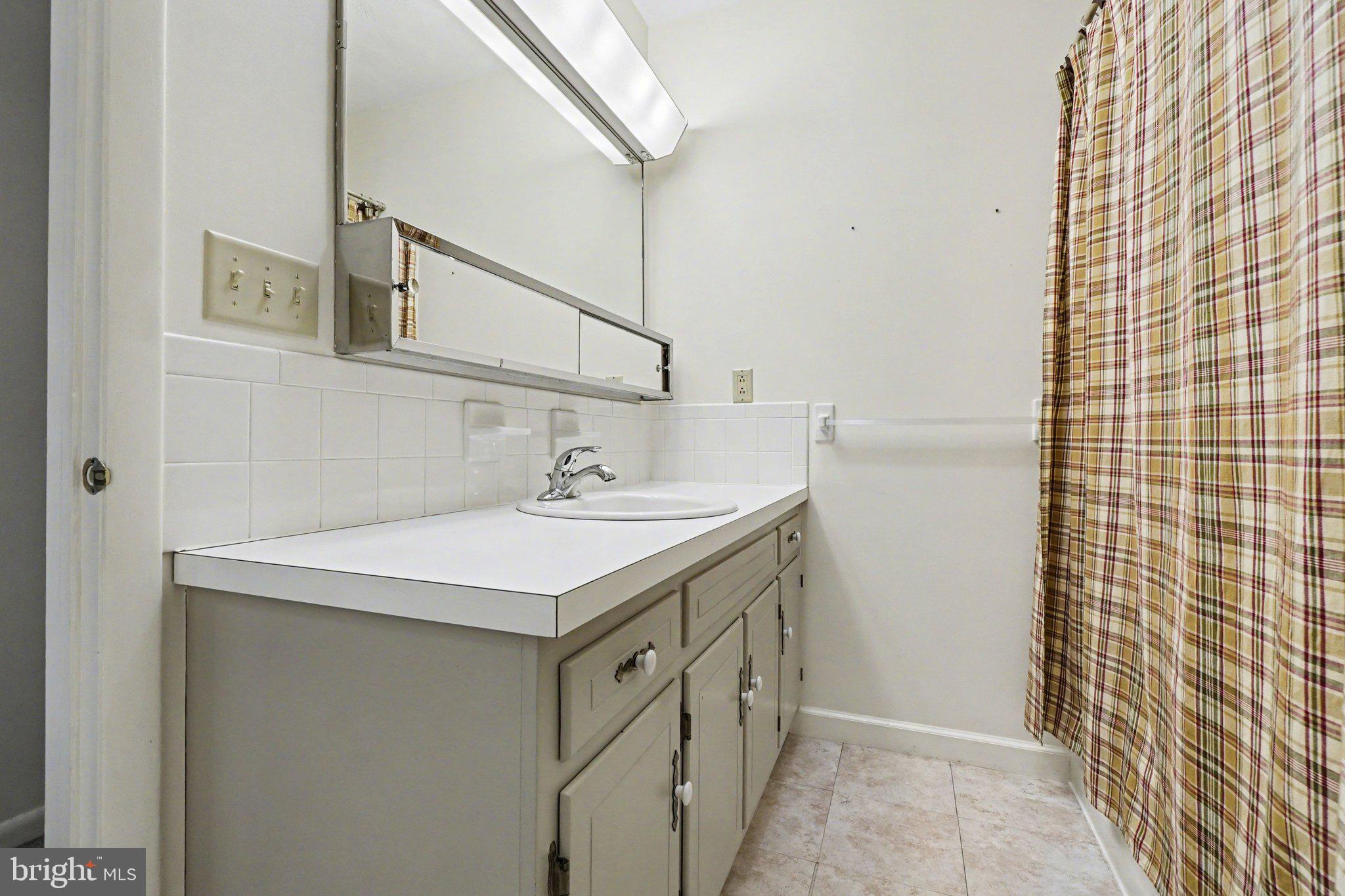 CRAIG RUN HILLS - Residential