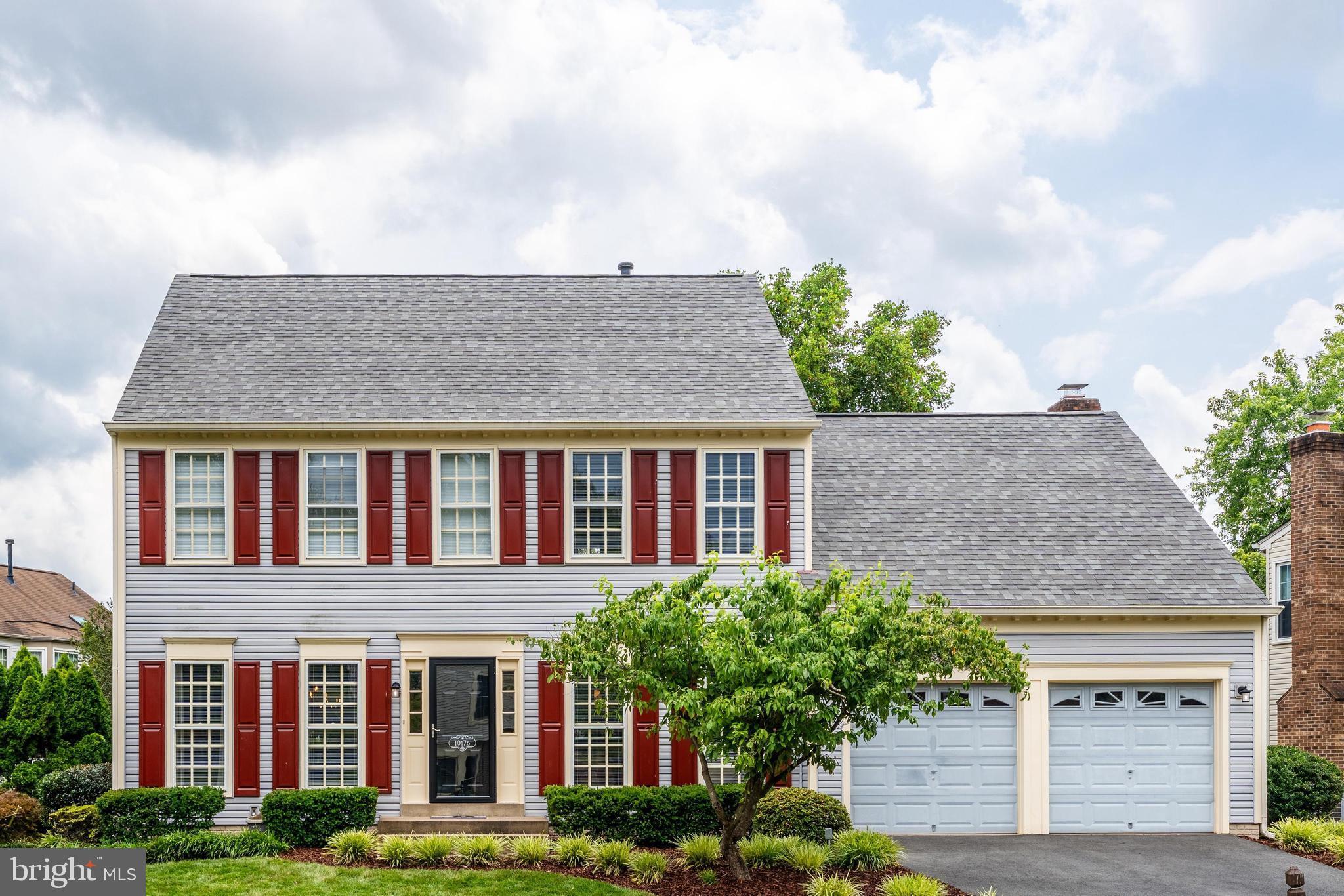 10176 STRAWFLOWER LANE