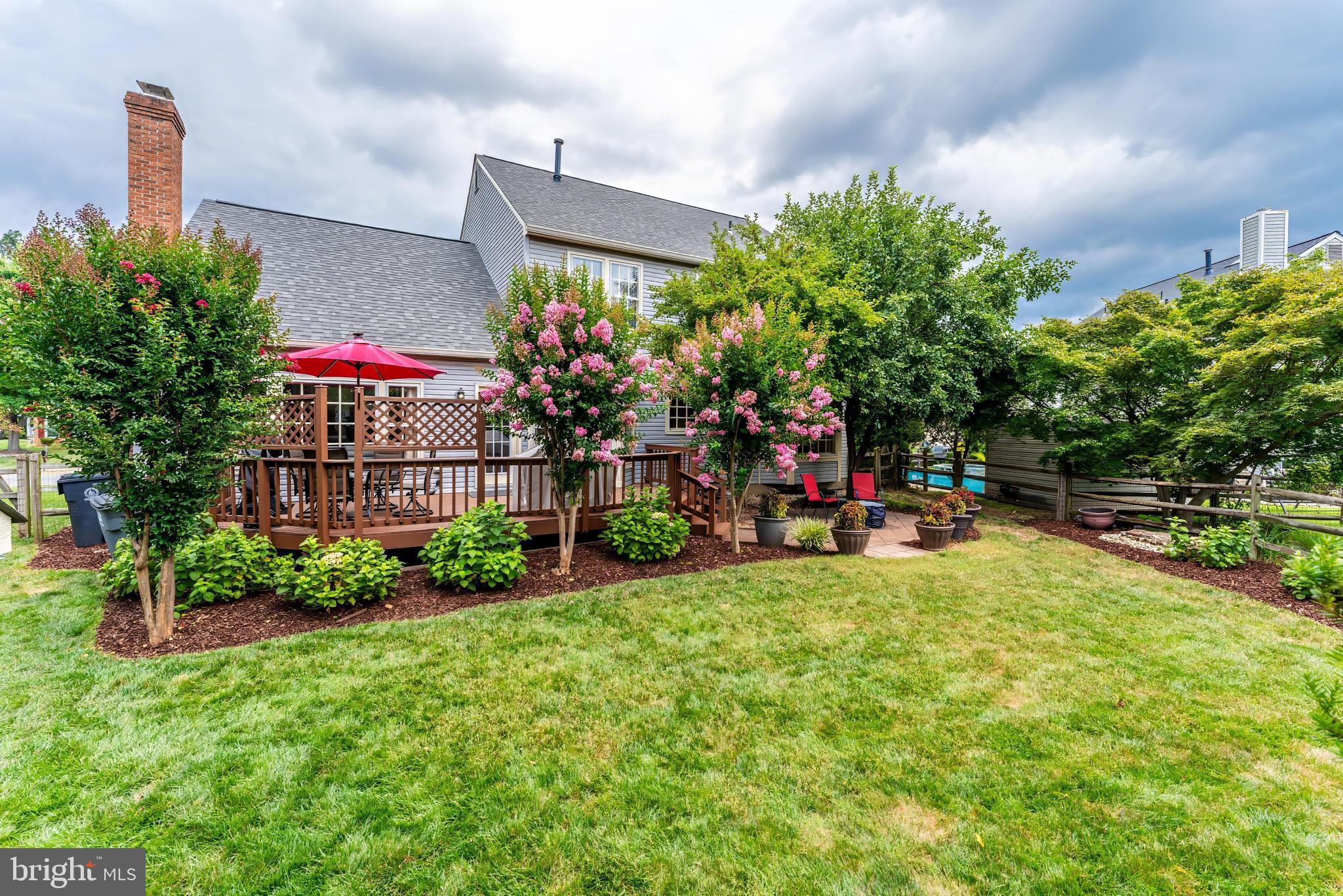 10176 STRAWFLOWER LANE