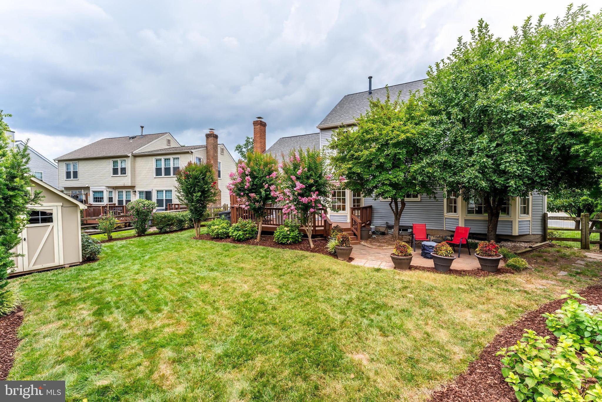10176 STRAWFLOWER LANE
