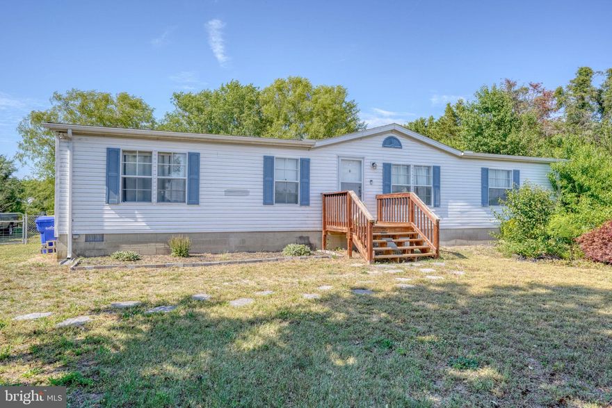 Welcome home to this beautifully maintained 3-bedroom, 2 full bathroom home situated on just under two-acre lot! Featuring an open concept layout, this move-in ready property offers the perfect blend of comfort and functionality. Enjoy seamless flow between the living, dining, and kitchen areas — ideal for both everyday living and entertaining. With plenty of outdoor space to relax, garden, or create your dream backyard oasis, this property gives you the best of peaceful living while still being conveniently located.