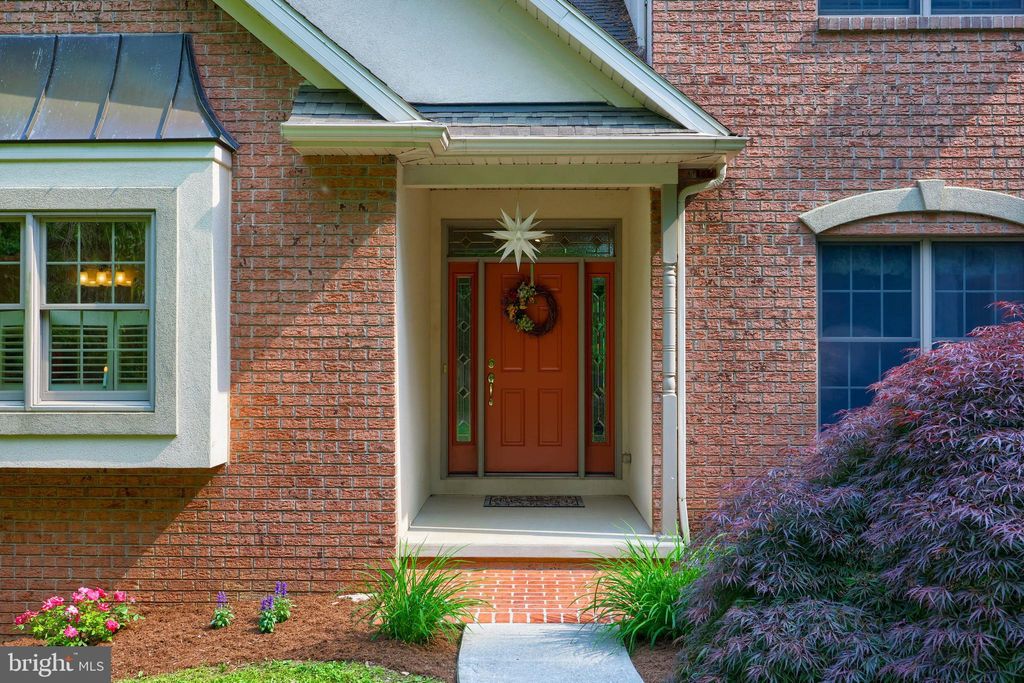 Photo of 230 ACORN LN, LITITZ, PA 17543 (MLS # PALA2035356)