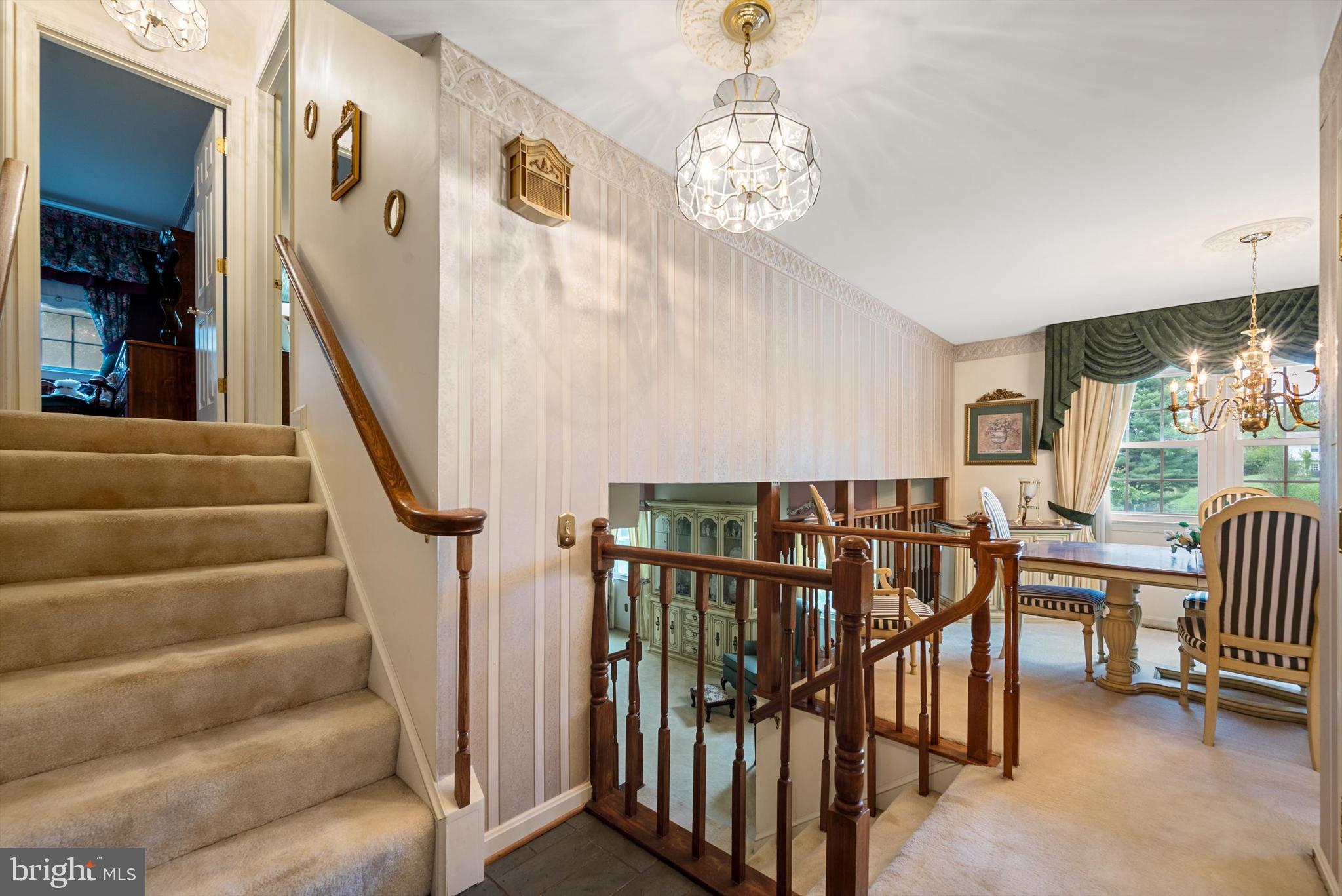 CRESCENT HILLS ESTATES - Residential