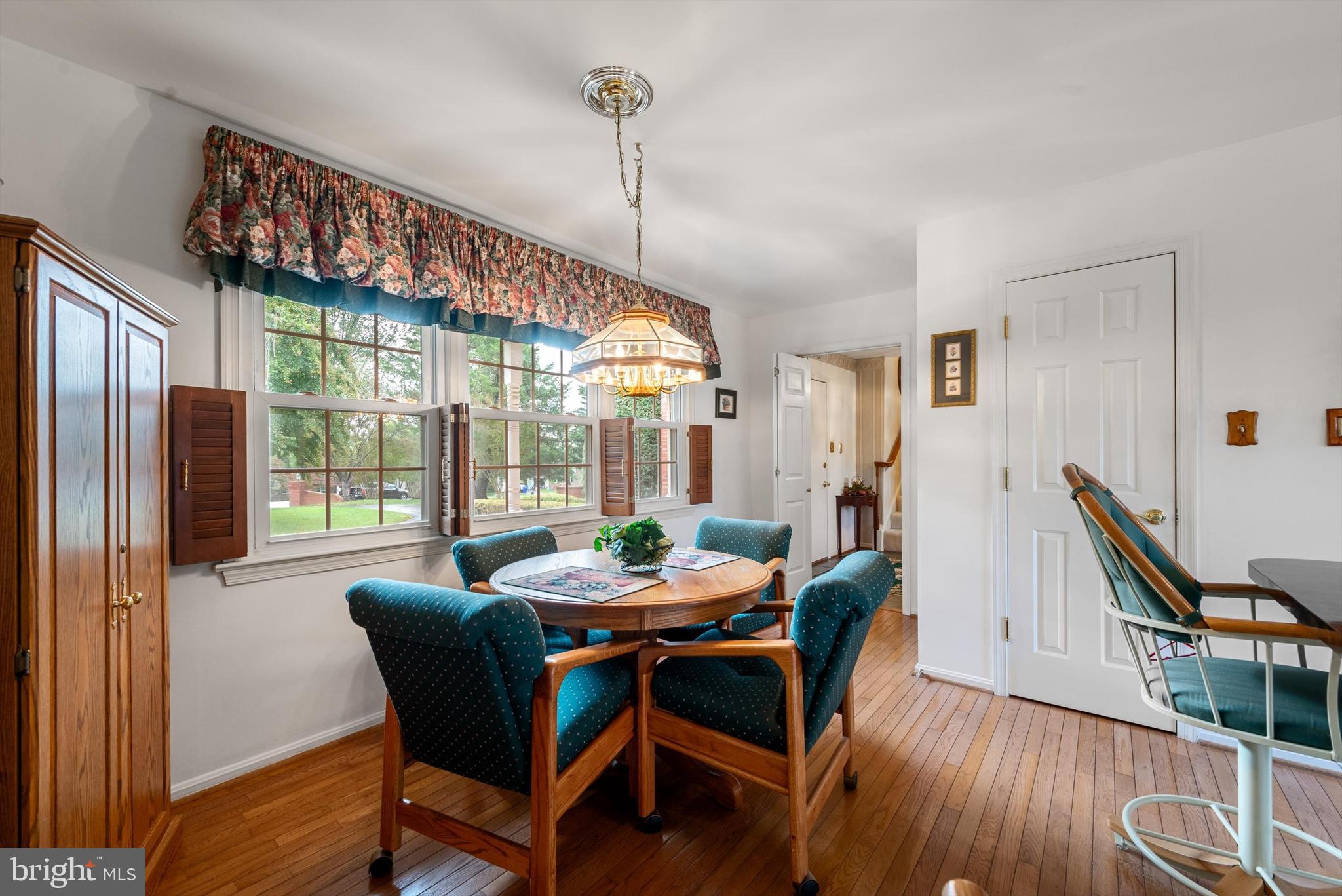 CRESCENT HILLS ESTATES - Residential