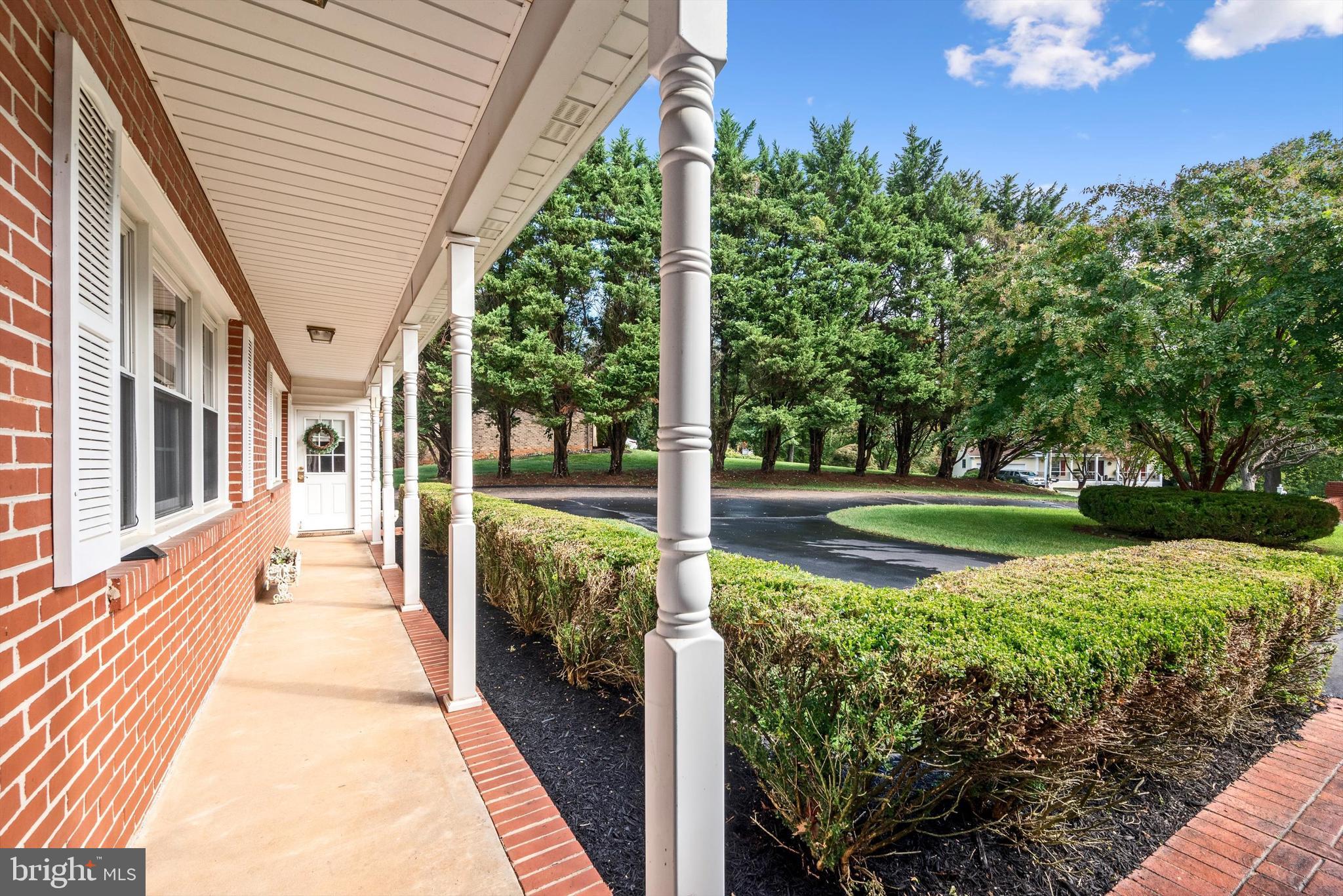 CRESCENT HILLS ESTATES - Residential