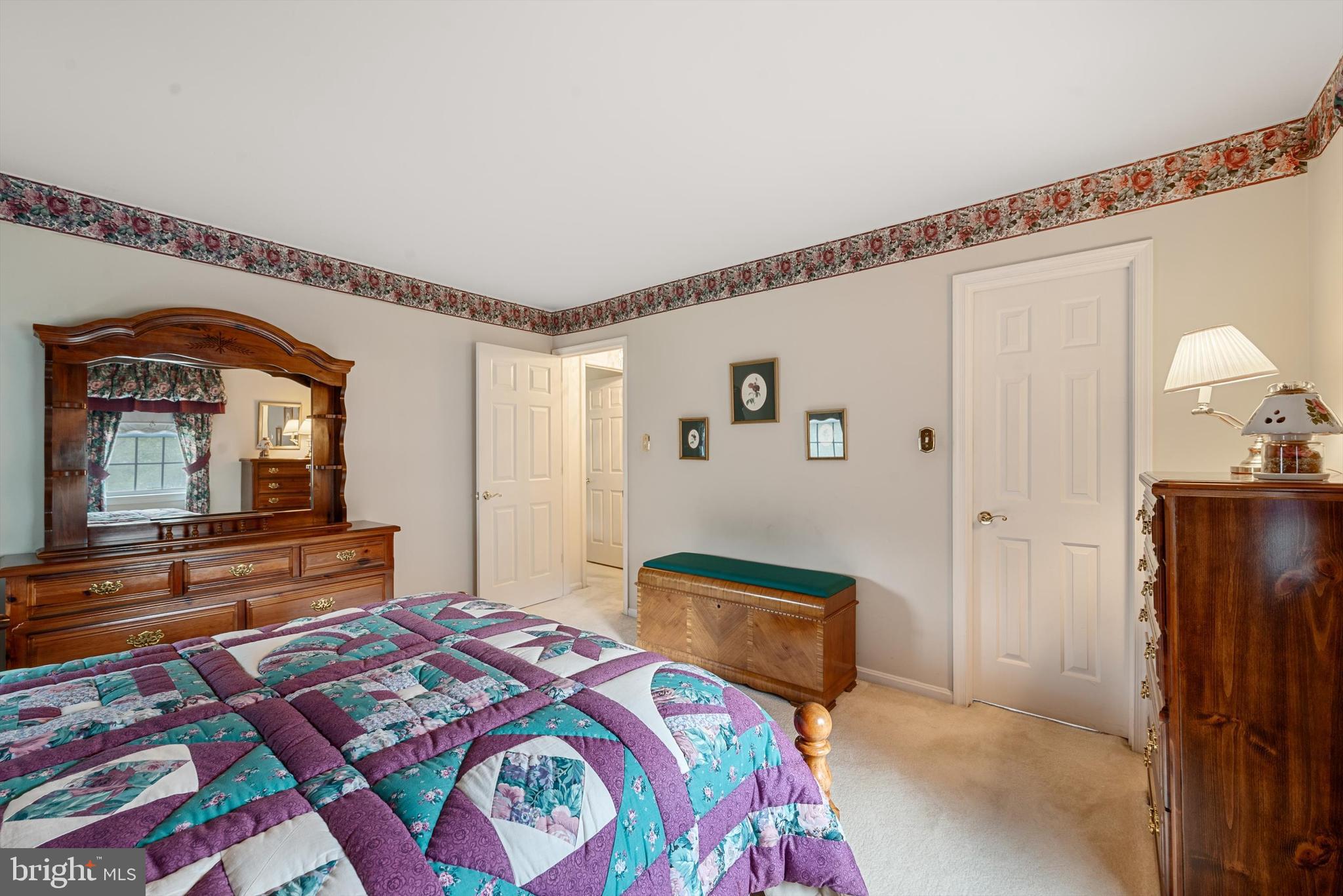 CRESCENT HILLS ESTATES - Residential